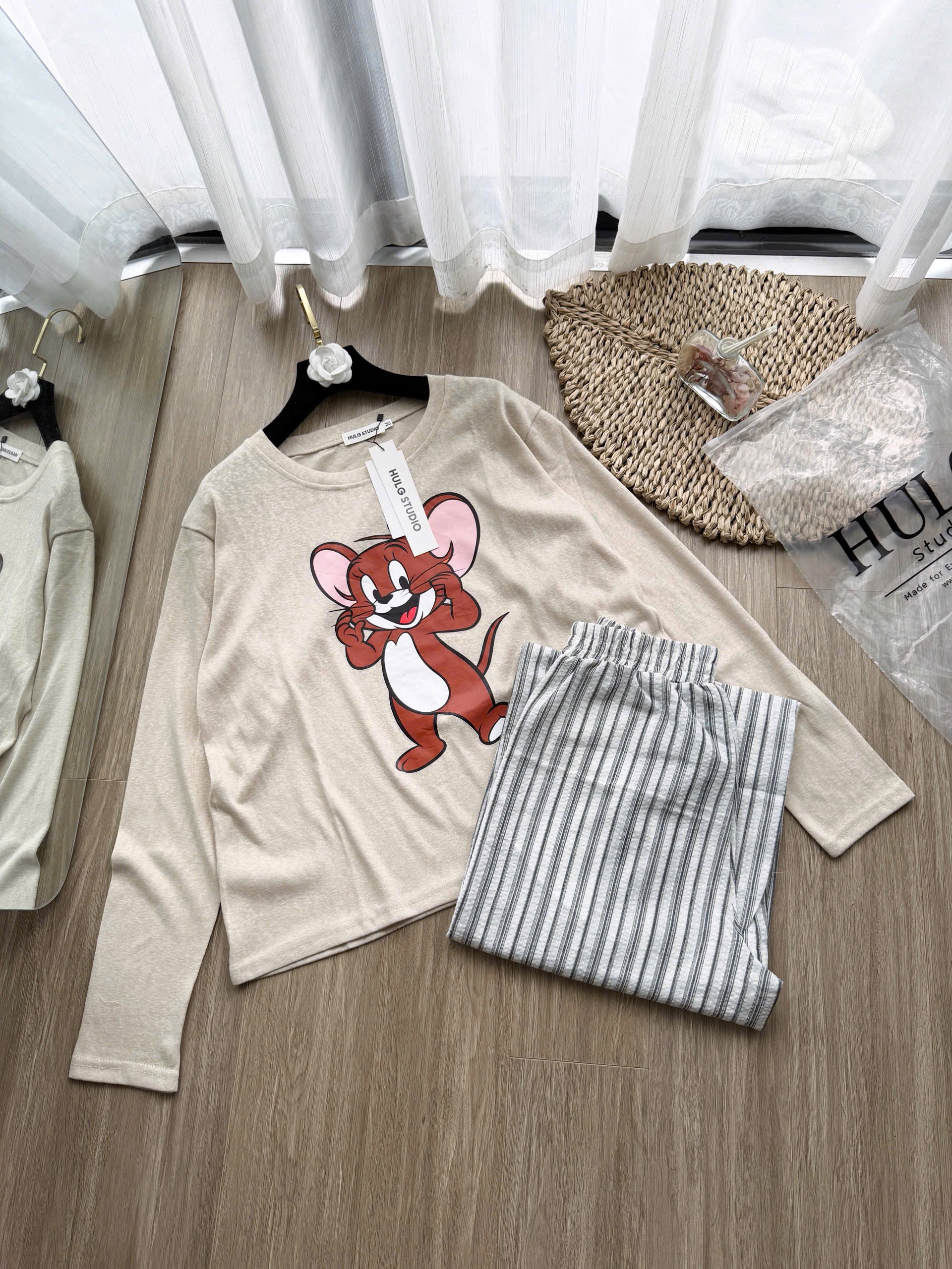 BỘ DT CHUỘT MICKY BE QUẦN KẺ