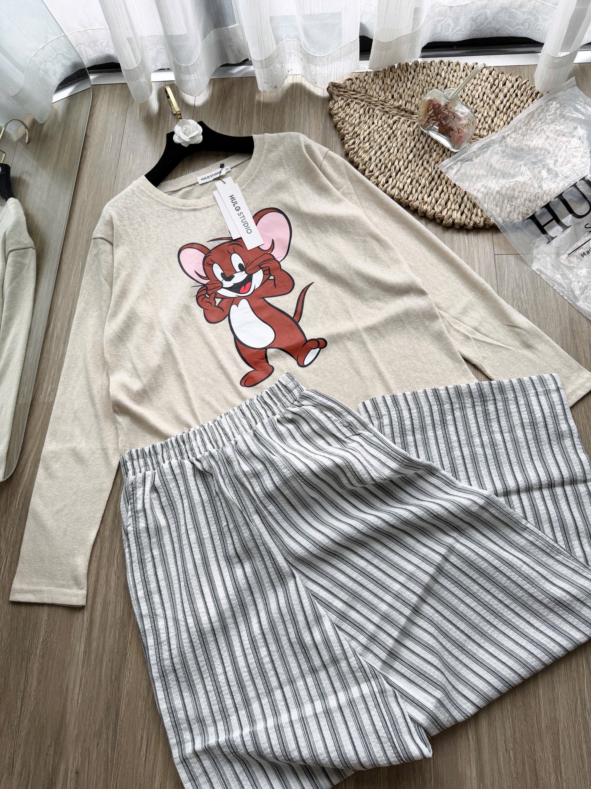 BỘ DT CHUỘT MICKY BE QUẦN KẺ