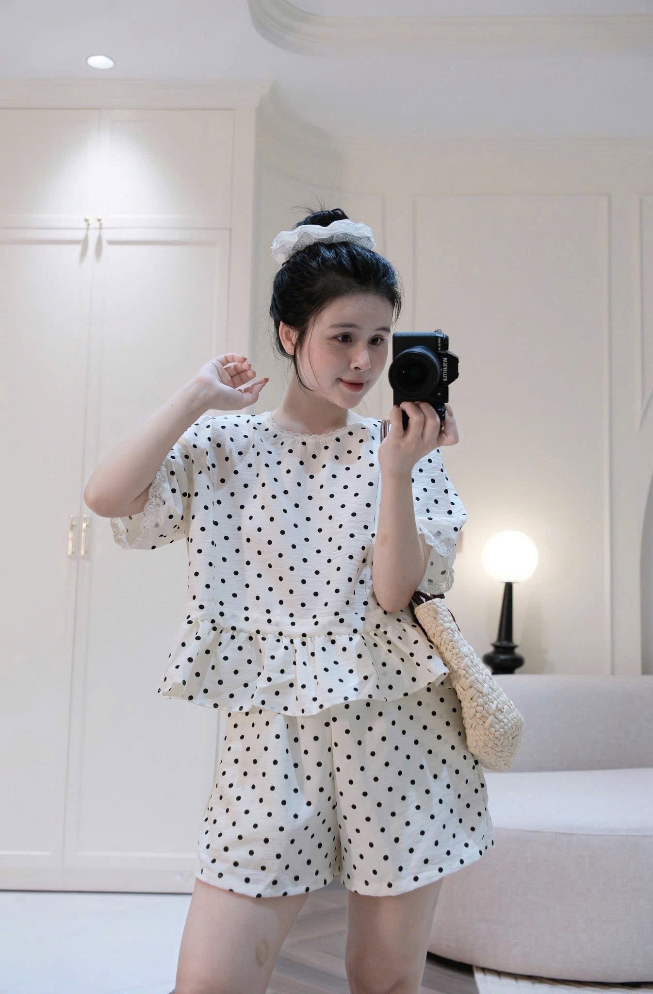 BỘ ĐÙI CHẤM BI PELUM PHỐI REN