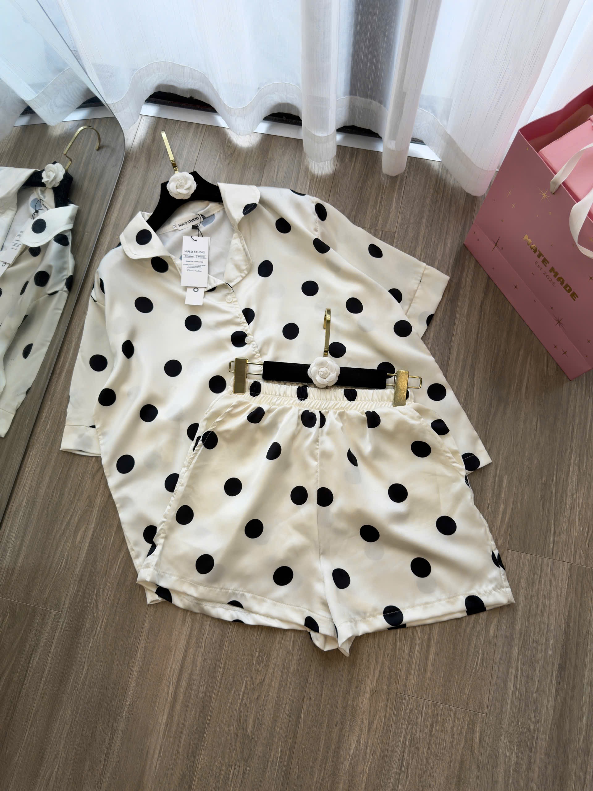BỘ ĐÙI CỘC CHẤM BI CHO NỮ