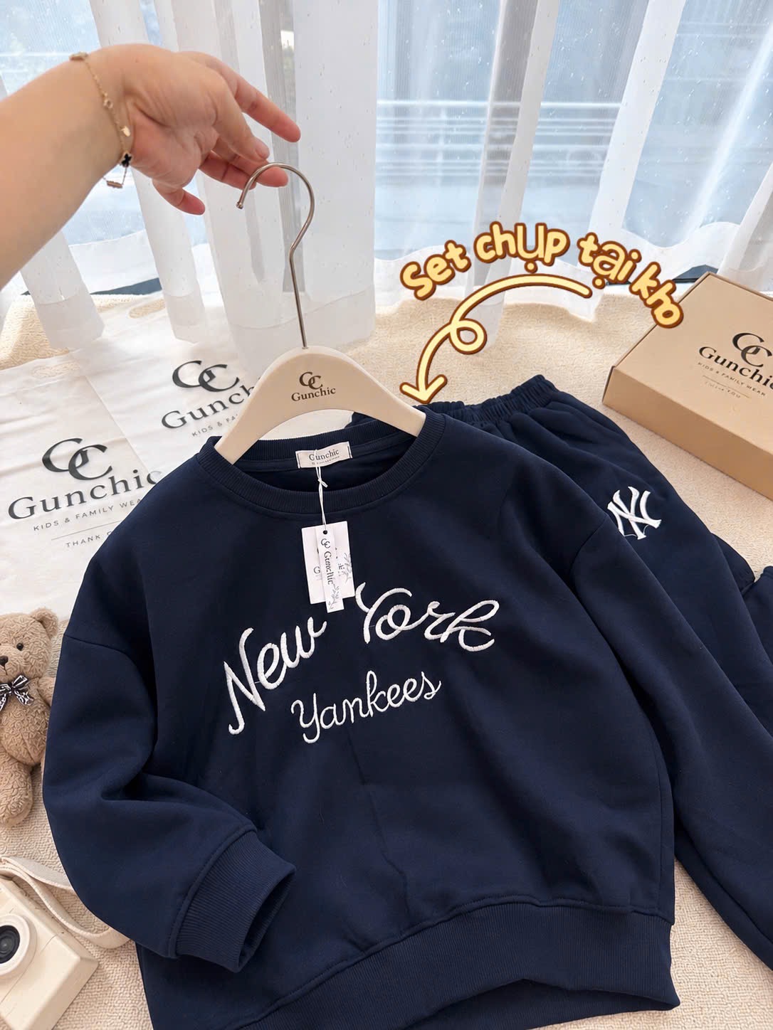 BỘ NỈ CHỮ NEW YORK THAN