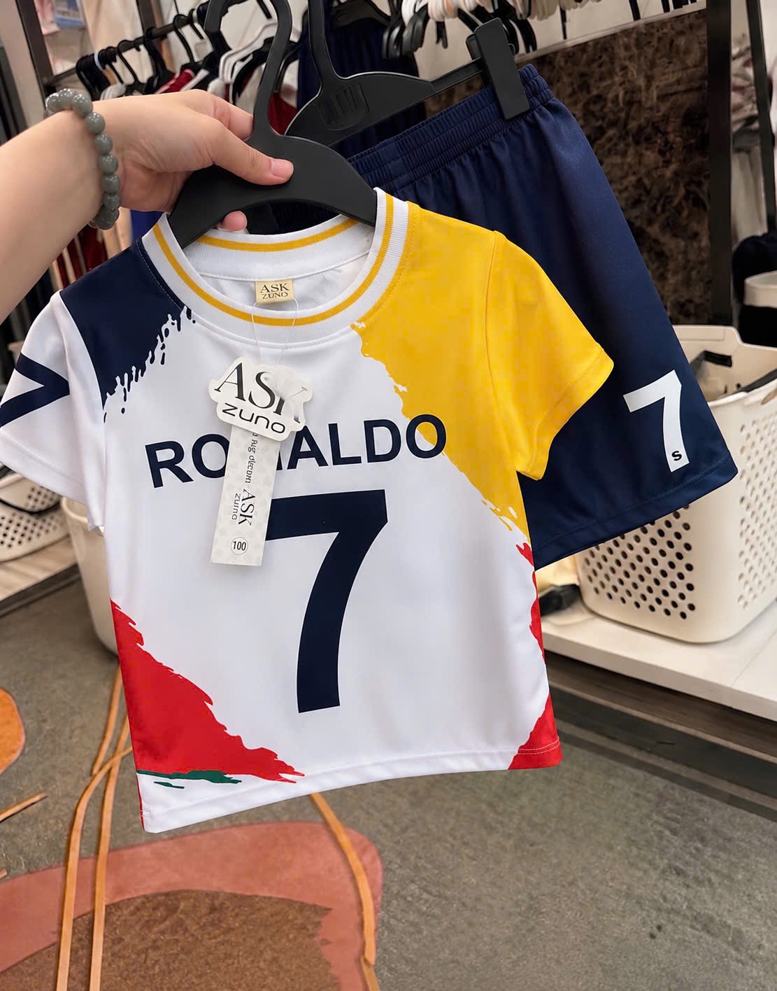 SET 2 BỘ THỂ THAO RONALDO 7 BT