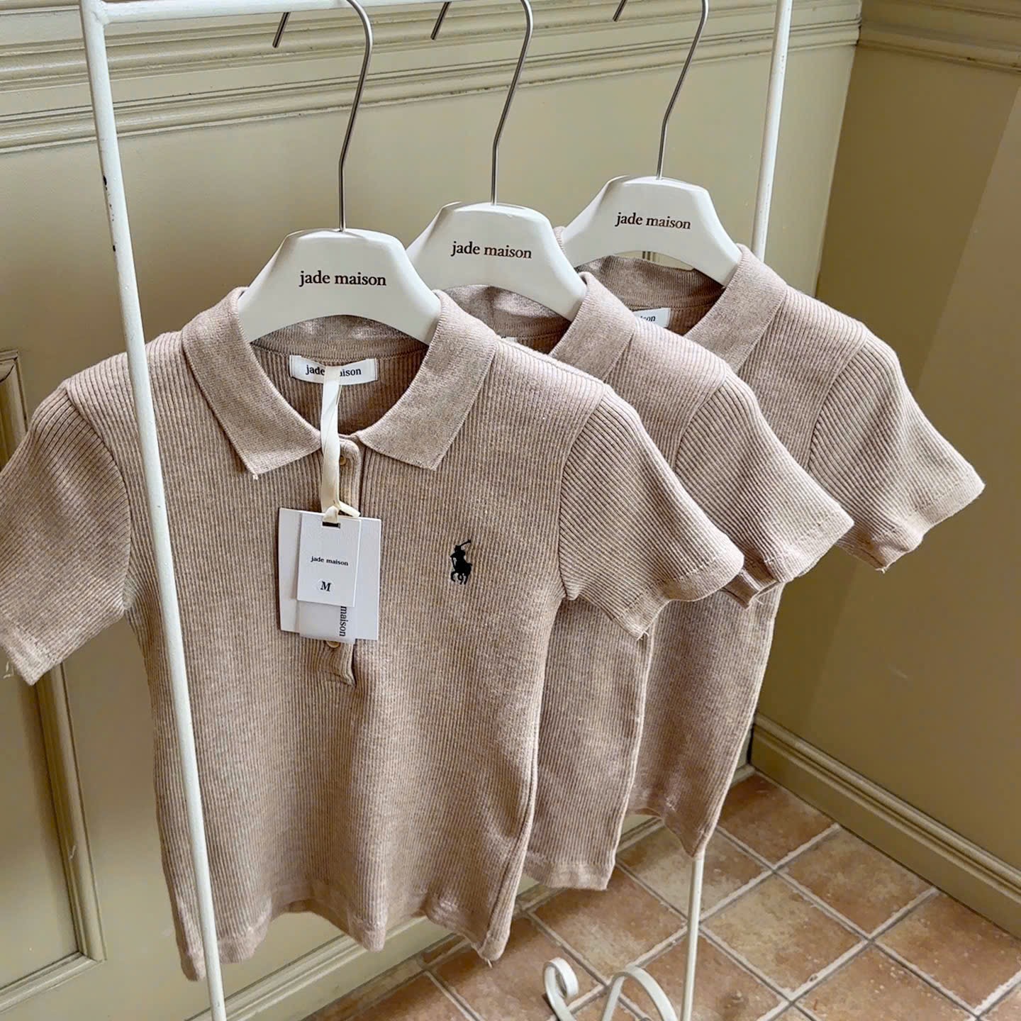 Be nâu - ÁO LEN TĂM POLO THÊU NGỰA BE CỘC JDMS