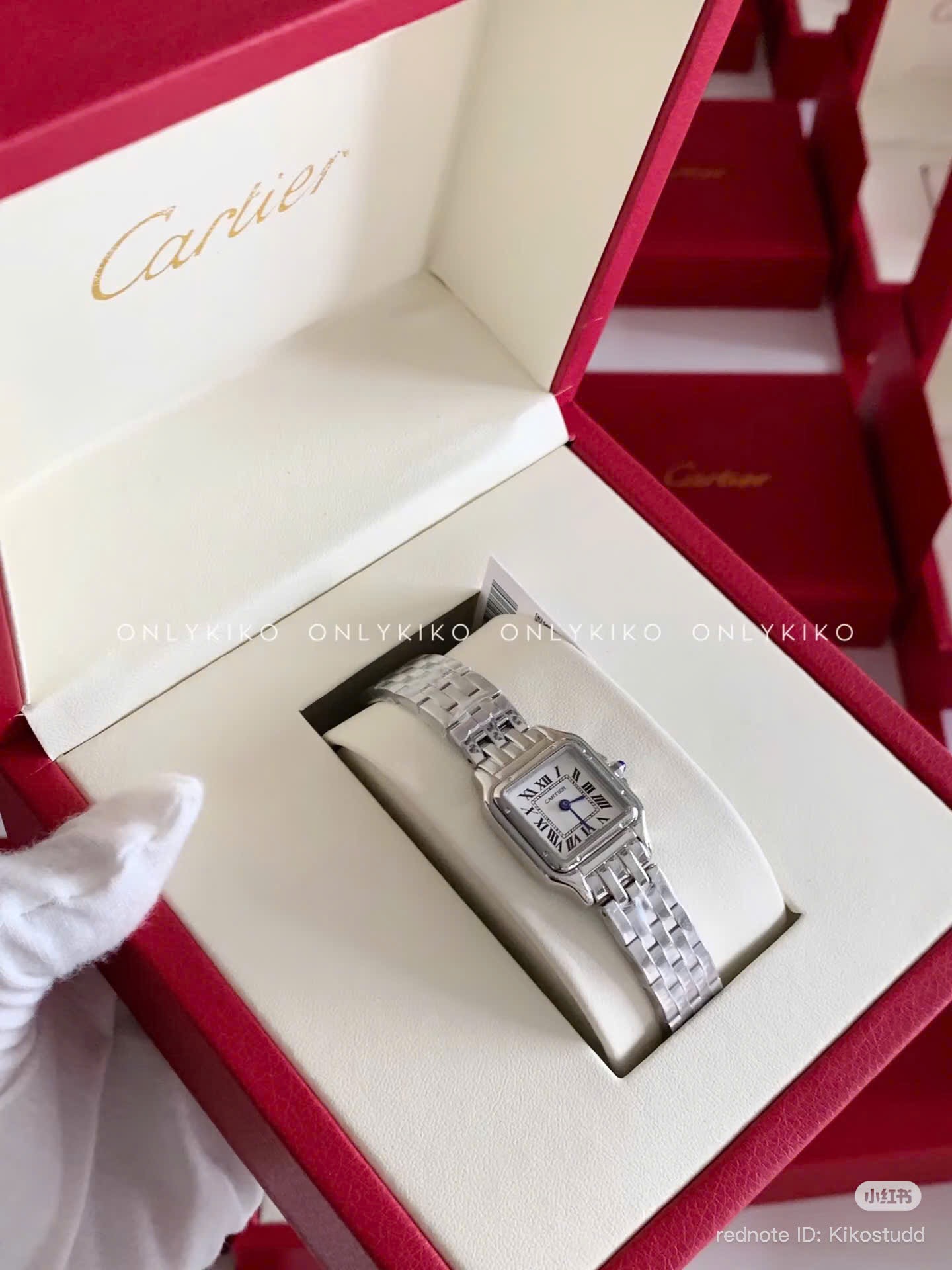 ĐỒNG HỒ CARTIER FULL BOX ĐỎ