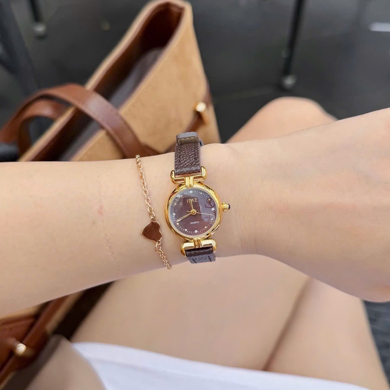 ĐỒNG HỒ LIKE VIỀN VÀNG