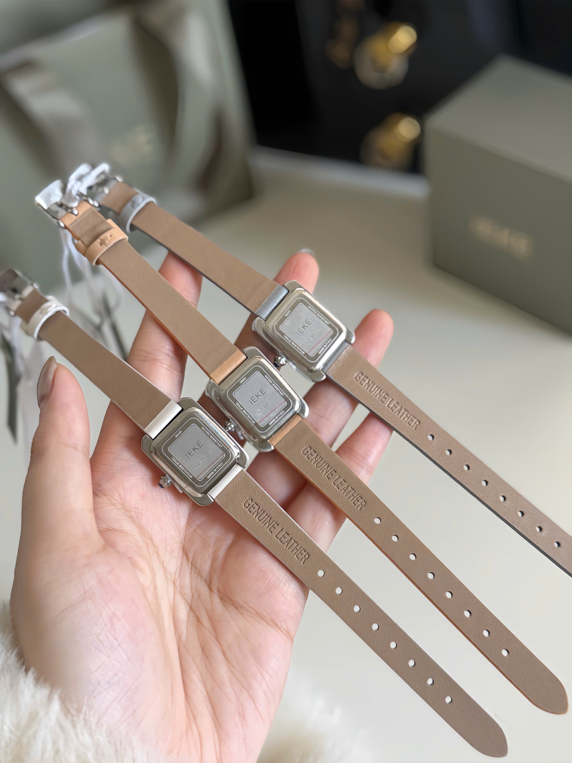 ĐỒNG HỒ VIỀN KIM CƯƠNG HÌNH CHỮ NHẬT 3 MÀU M0608