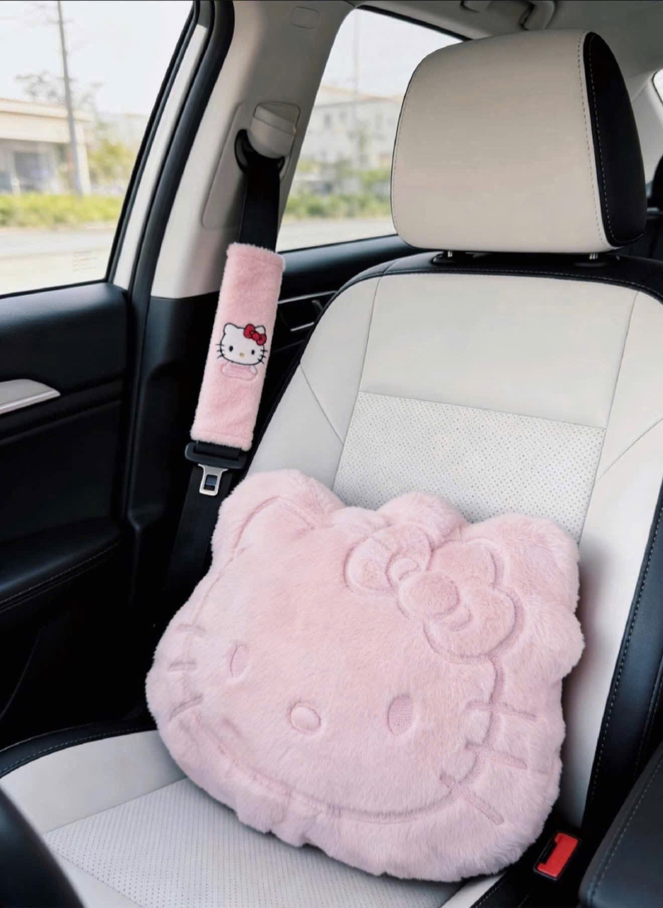 GỐI TỰA HELLO KITTY HỔNG
