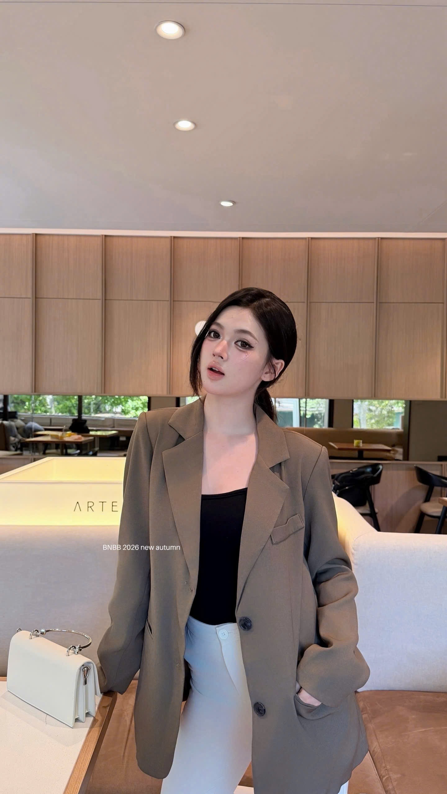 ÁO BLAZER BNBB MÀU NÂU RÊU