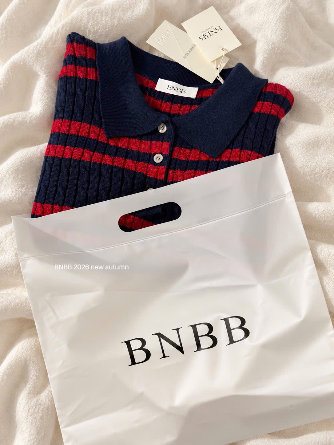 ÁO LEN KẺ ĐỎ BNBB DÀI TAY