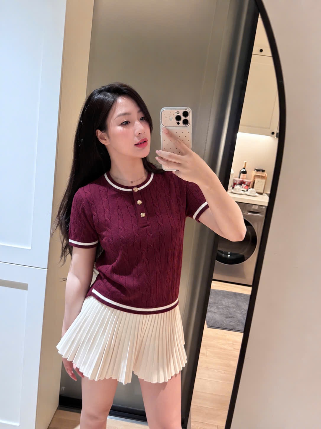Gom - ÁO LEN THỪNG CỔ VIỀN ĐỎ CÚC NGỰC