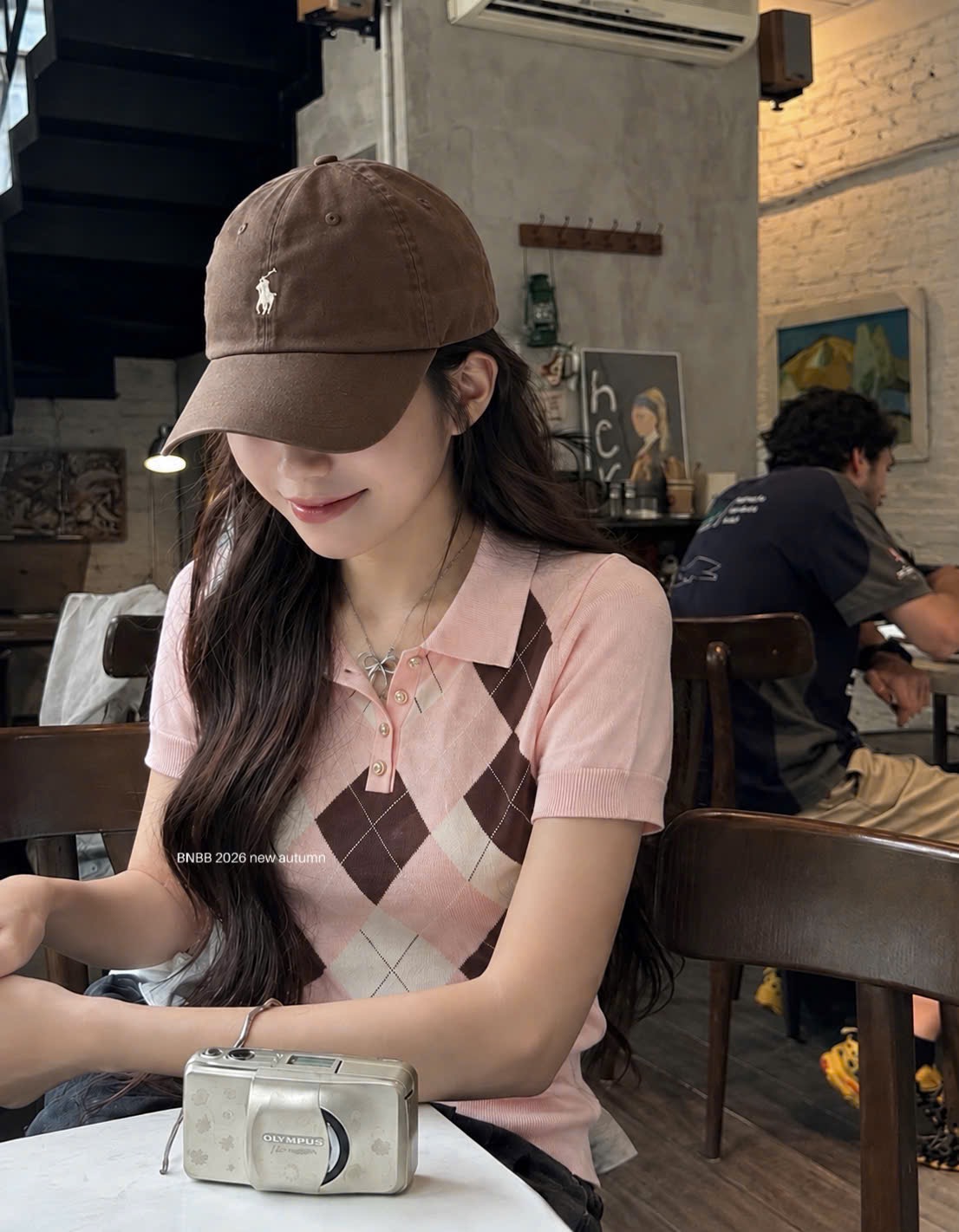 Gom - ÁO LEN TRÁM HỒNG BNBB CỘC TAY