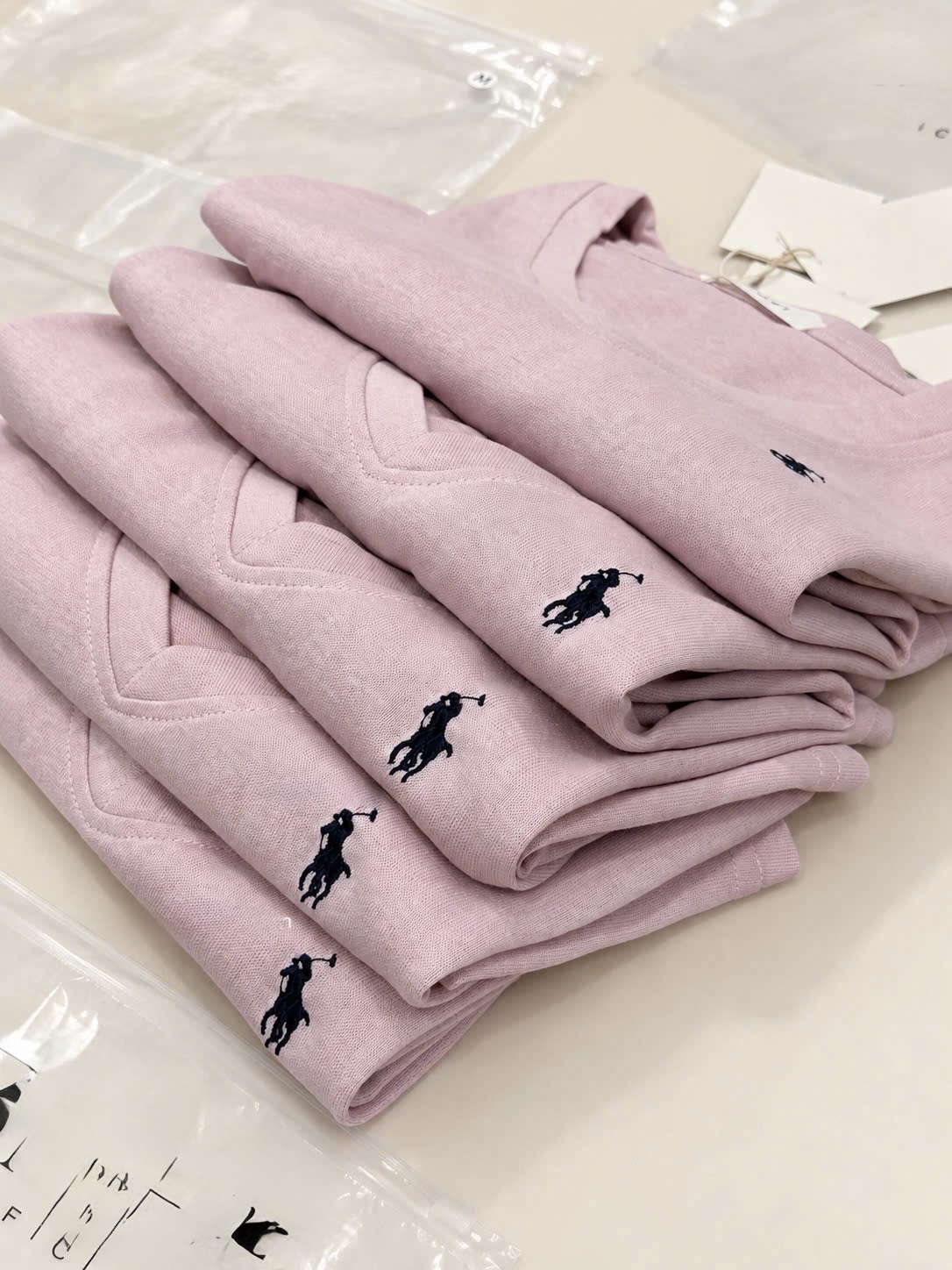 Gom - ÁO PULL GIẤY HỒNG DT THÊU NGỰA