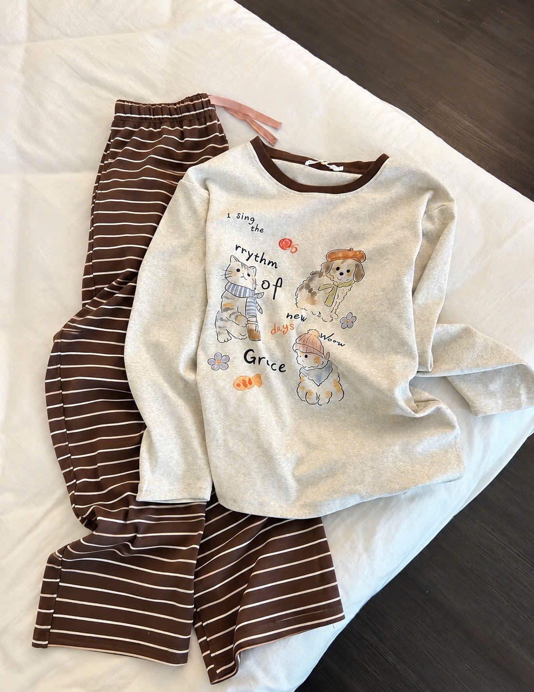 Gom - BỘ DT HÌNH THÚ QUẦN KẺ NÂU