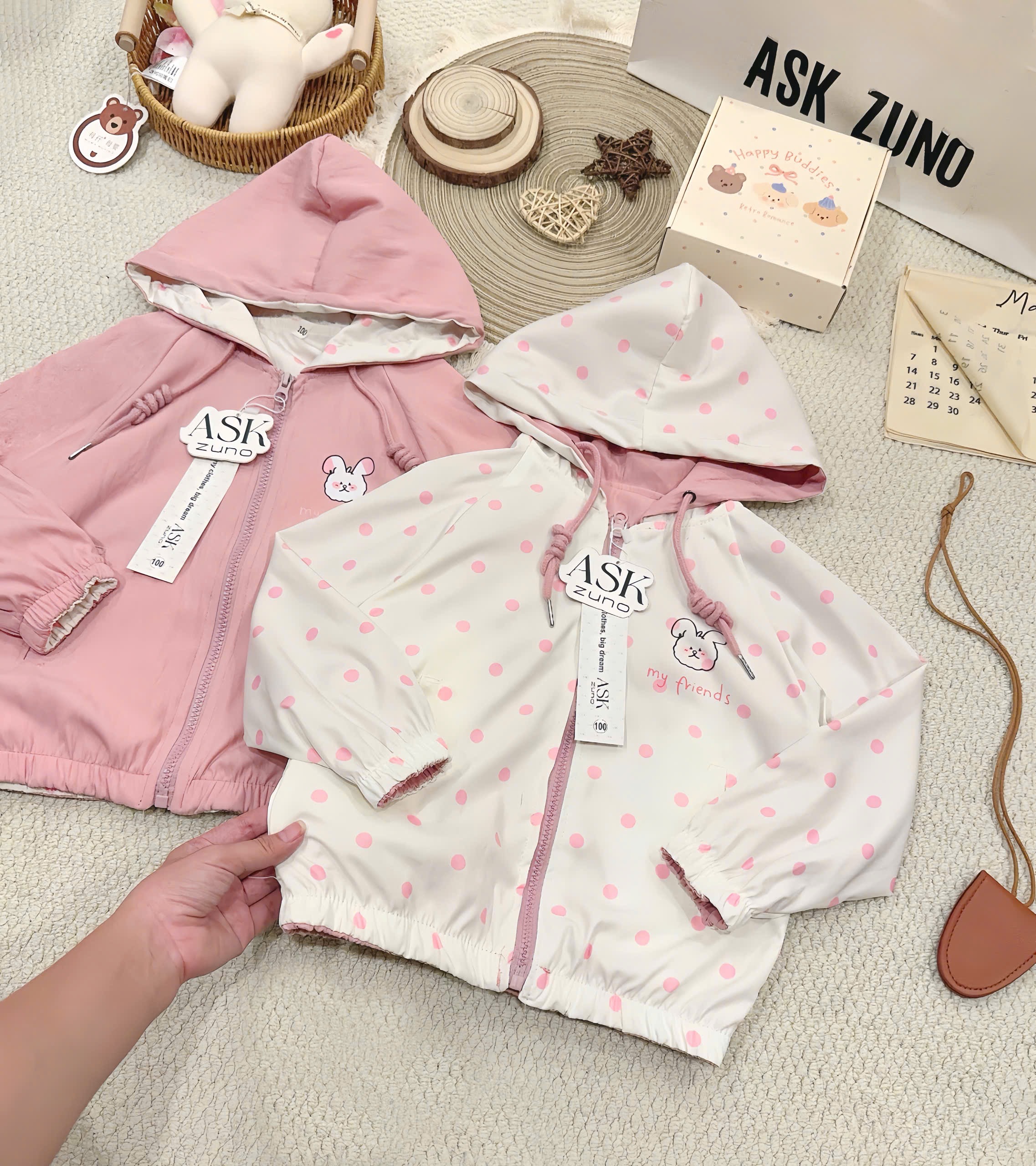HD ÁO KHOÁC GIÓ 2 MẶT HỒNG THỎ CHẤM BI
