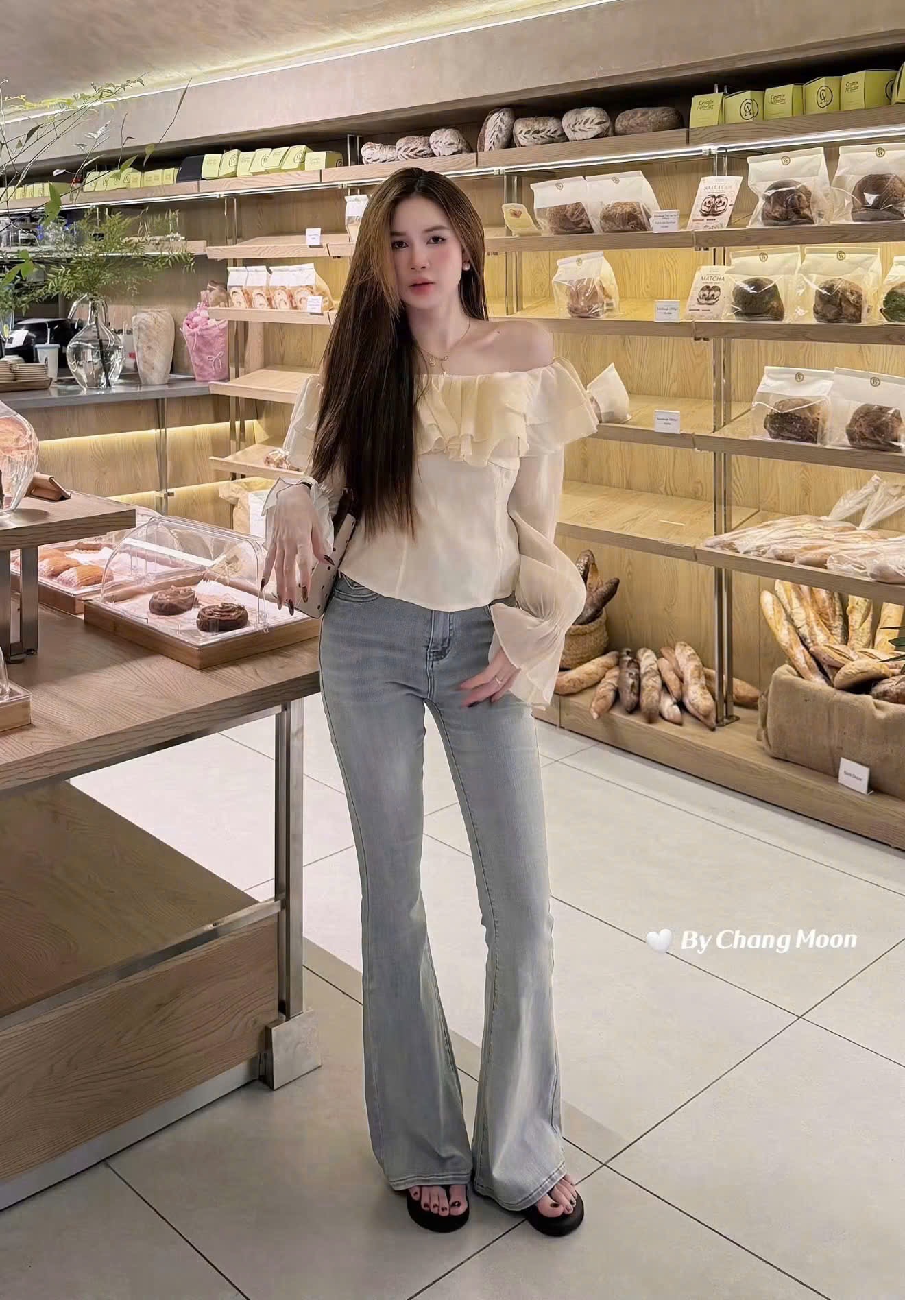 QUẦN JEAN LOE TRƠN MÀU XANH NHẠT M2908