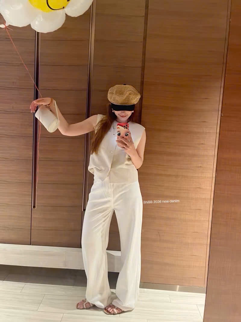 Gom - QUẦN JEAN SUÔNG TRẮNG BNBB