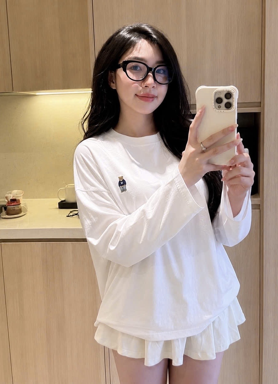 SET 2 ÁO DÀI TAY THÊU GẤU WHOU VÀNG TRẮNG