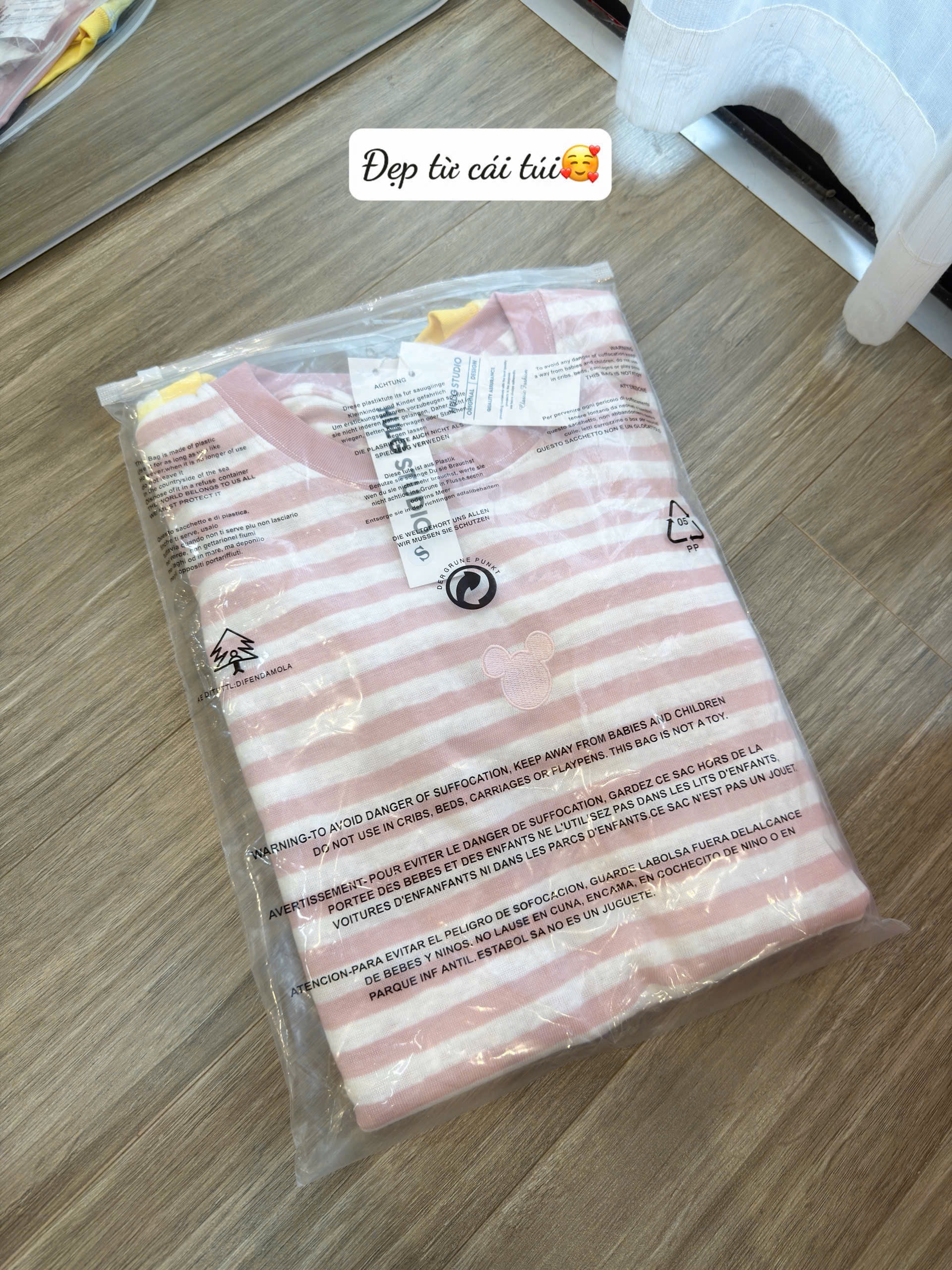 SET 3 ÁO PULL GIẤY KẺ DT THÊU MICKY XANH VÀNG HỒNG