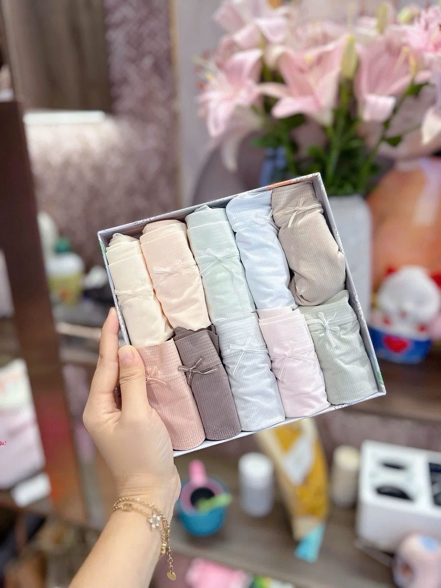 HỘP 10 QUẦN LÓT COTTON THÔNG HƠI CAO CẤP M1653