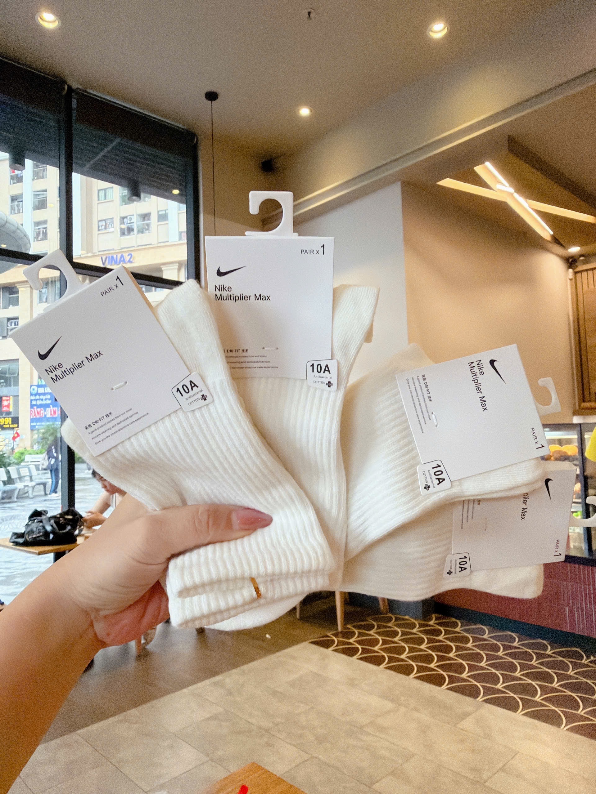 Hàng đẹp cao cổ - SET 10 ĐÔI TẤT THƠM THƯƠNG HIỆU CAO CỔ