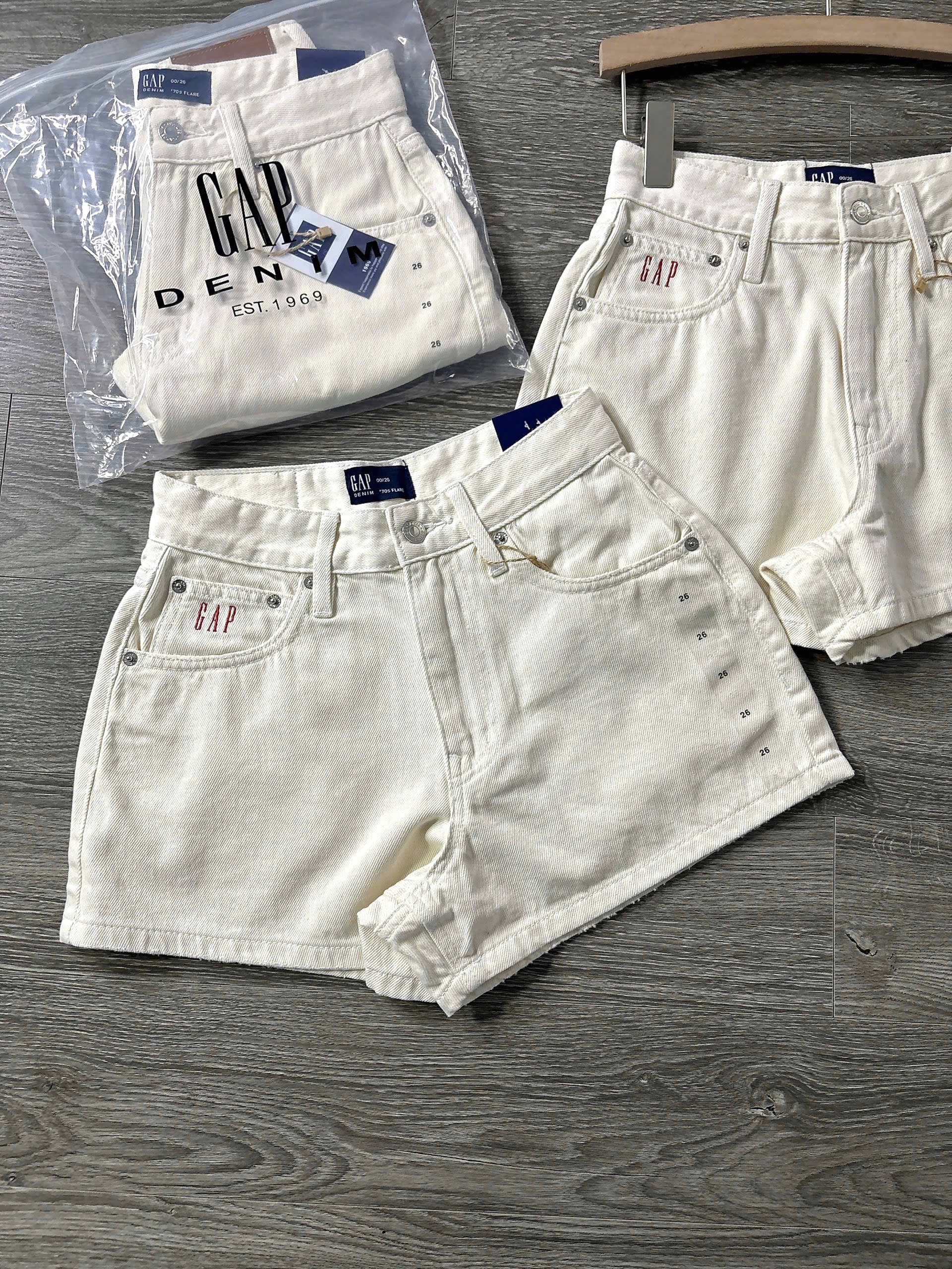 Hàng nhà máy - QUẦN SOOC JEAN GAP MÀU KEM