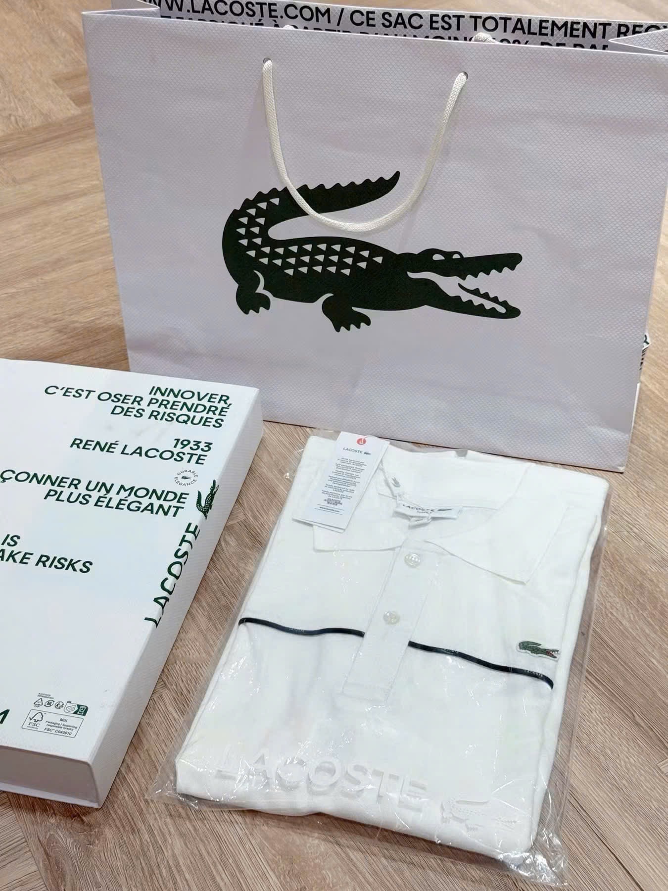 Hàng nhà máy - TRẮNG - ÁO NAM LCT SỌC NGANG CỔ ĐỨC
