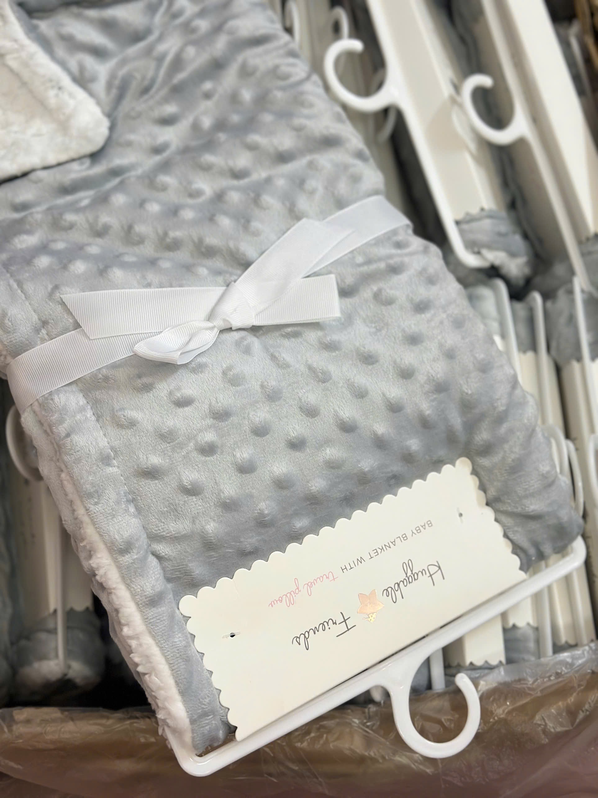 Hàng xuất xịn - CHĂN TUYẾT NHUNG LÔNG CỪU NGUYÊN PACK