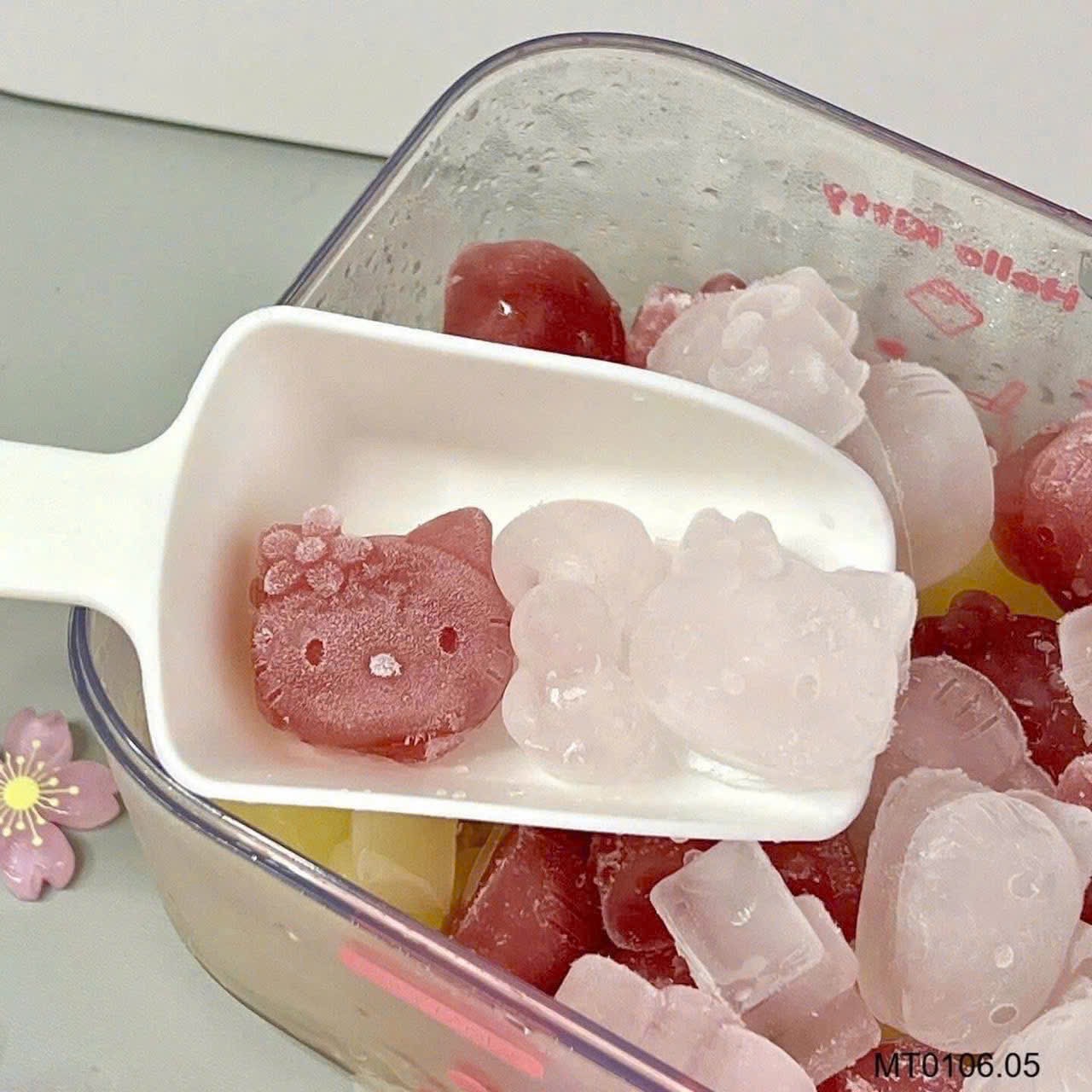 KHAY LÀM ĐÁ HELLO KITTY HỒNG