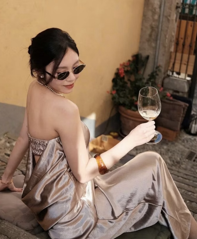 KÍNH MẮT CELIN GỌNG SẮT