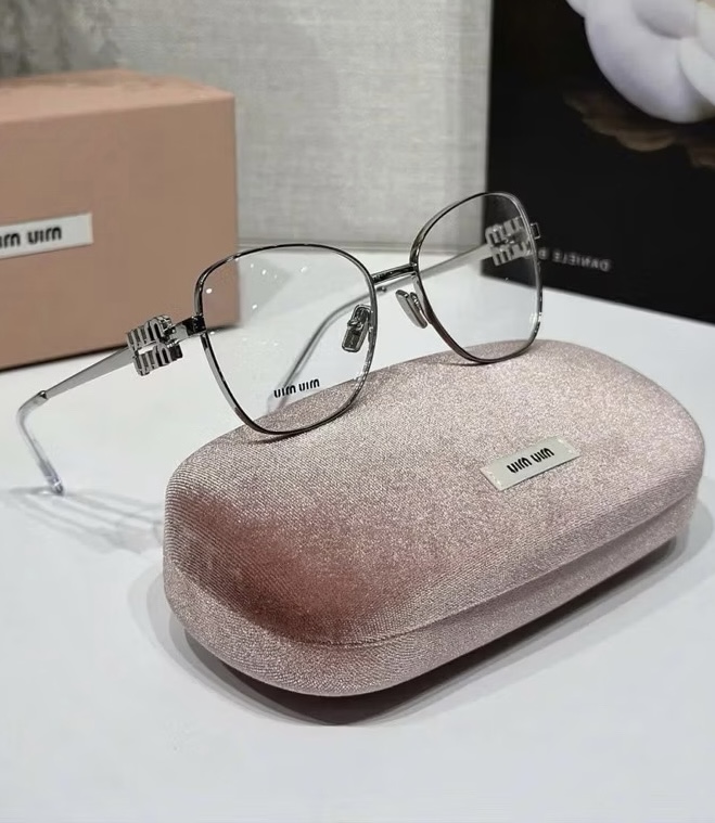 KÍNH MẮT MIU GỌNG BẠC k box