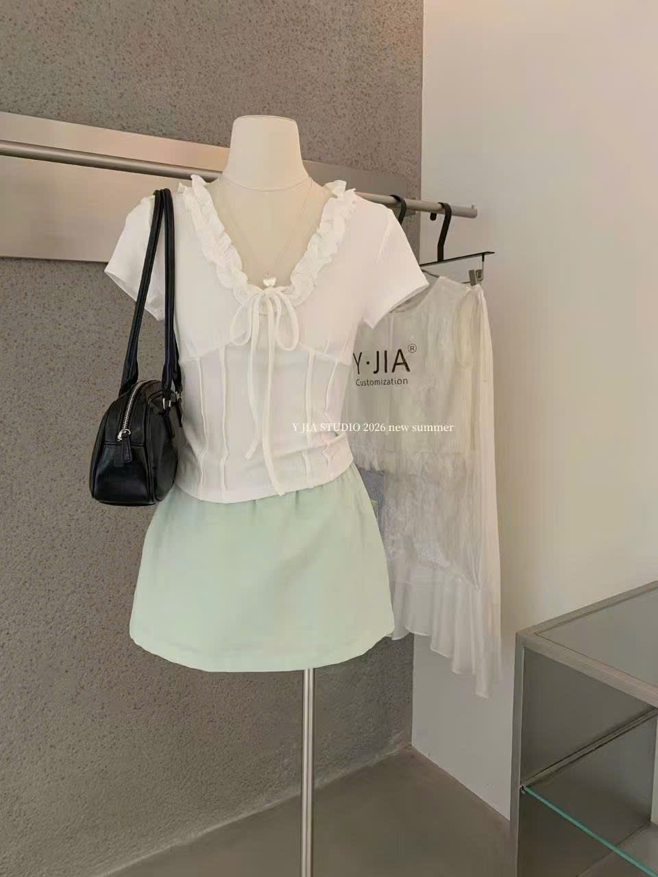 M1235 - ÁO PULL CỔ BÈO BUỘC NƠ QCCC