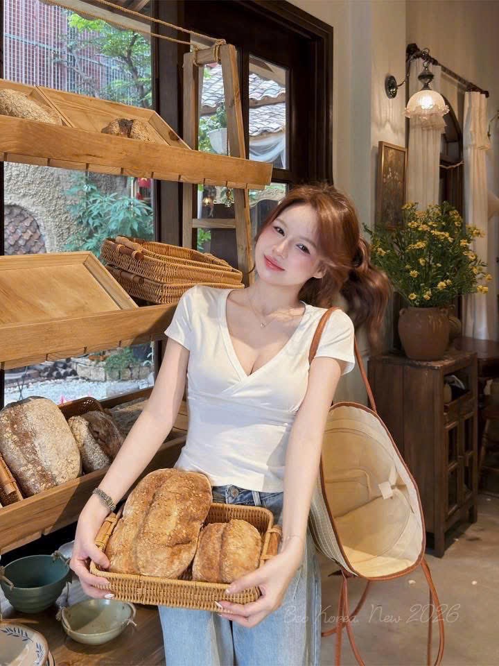 M2139 - ÁO PULL TRƠN CỔ TIM QC V NGỰC