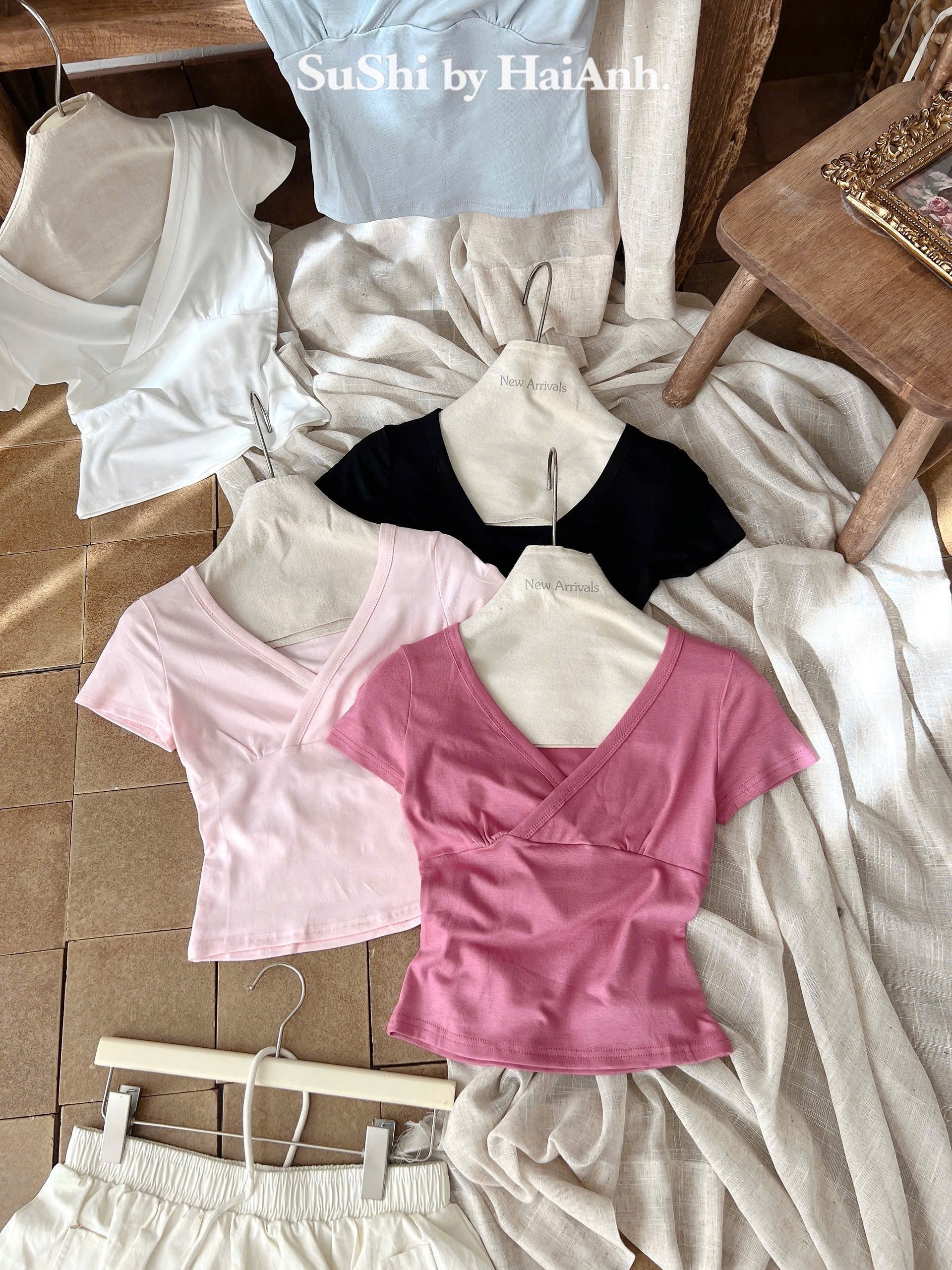 M2139 - ÁO PULL TRƠN CỔ TIM QC V NGỰC
