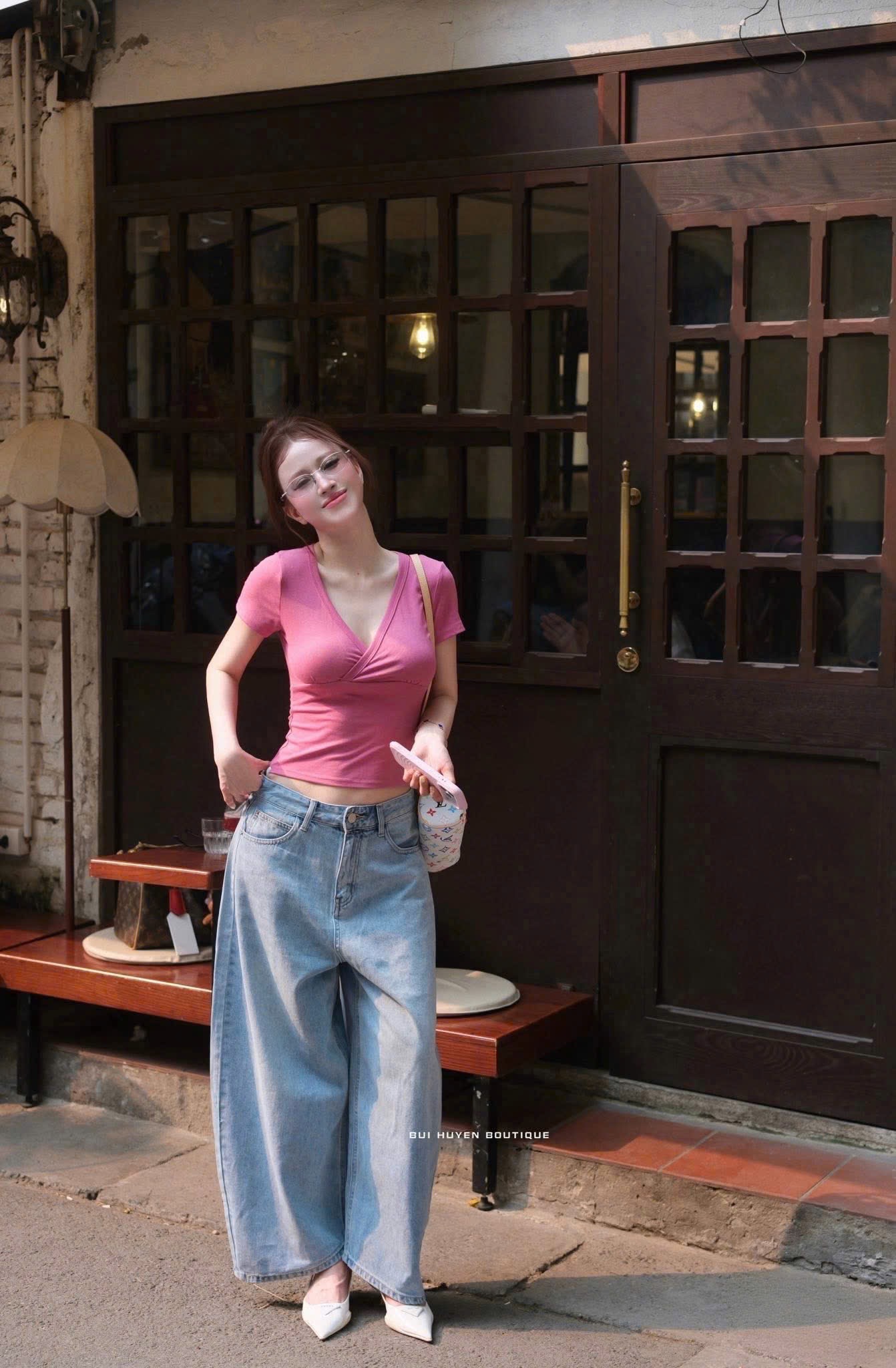 M2139 - ÁO PULL TRƠN CỔ TIM QC V NGỰC