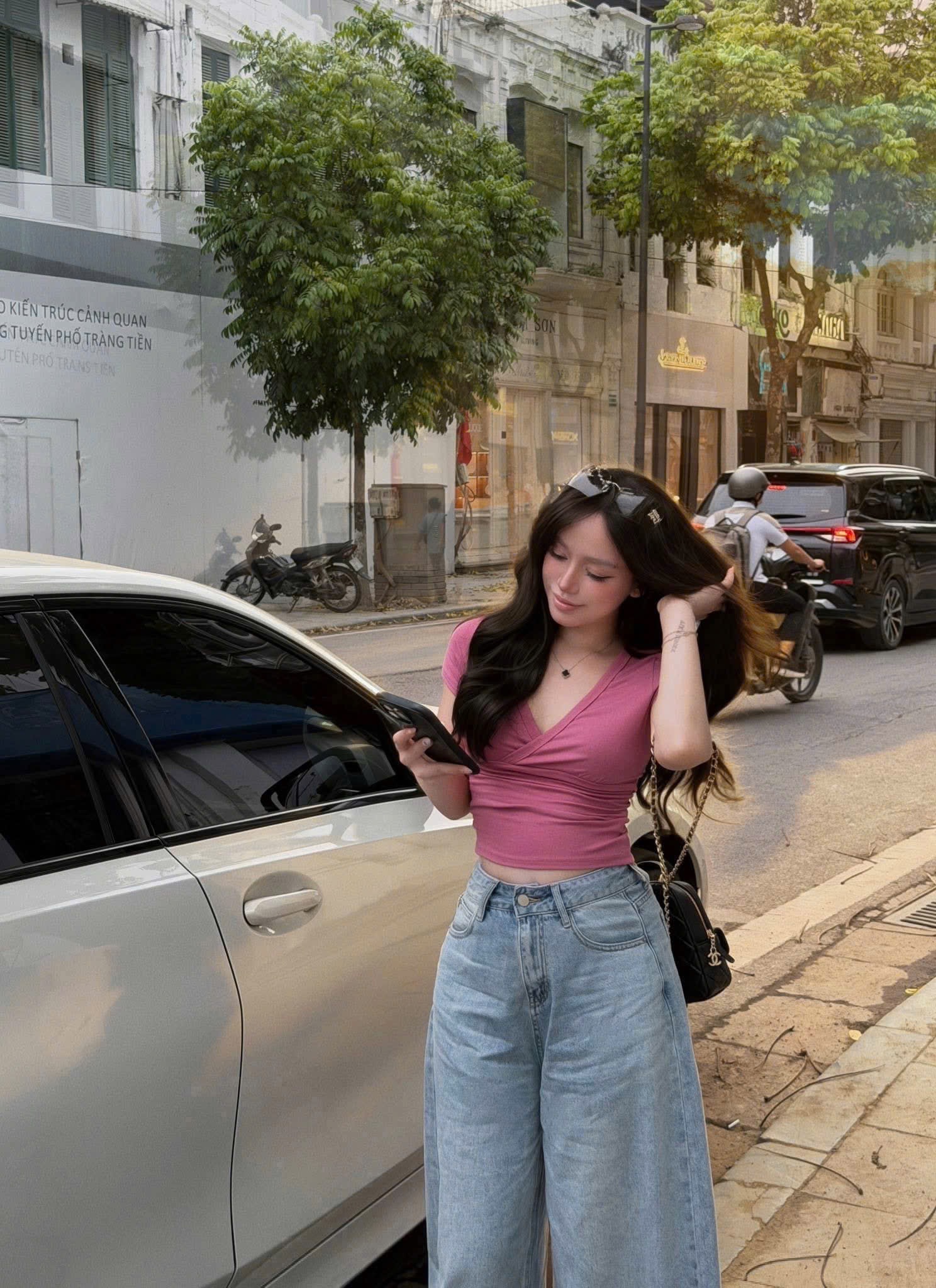 M2139 - ÁO PULL TRƠN CỔ TIM QC V NGỰC