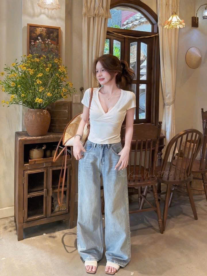 M2139 - ÁO PULL TRƠN CỔ TIM QC V NGỰC