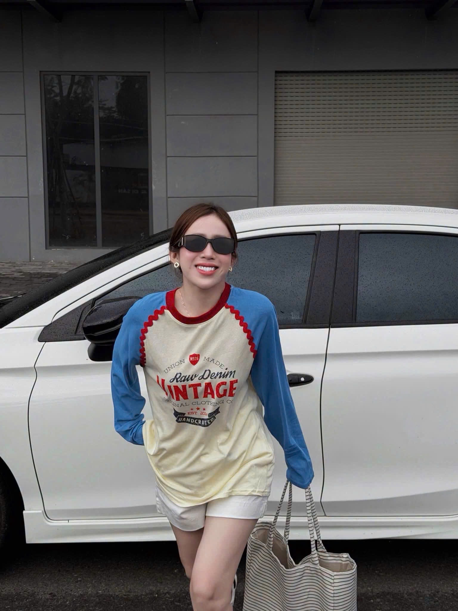 M2359 - ÁO PULL GIẤY PHA TAY VINTAGE QCCC