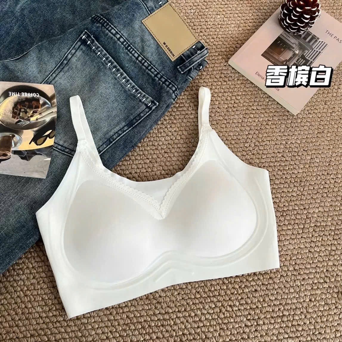 M2606 - ÁO BRA SU K ĐƯỜNG MAY PHỐI REN QC