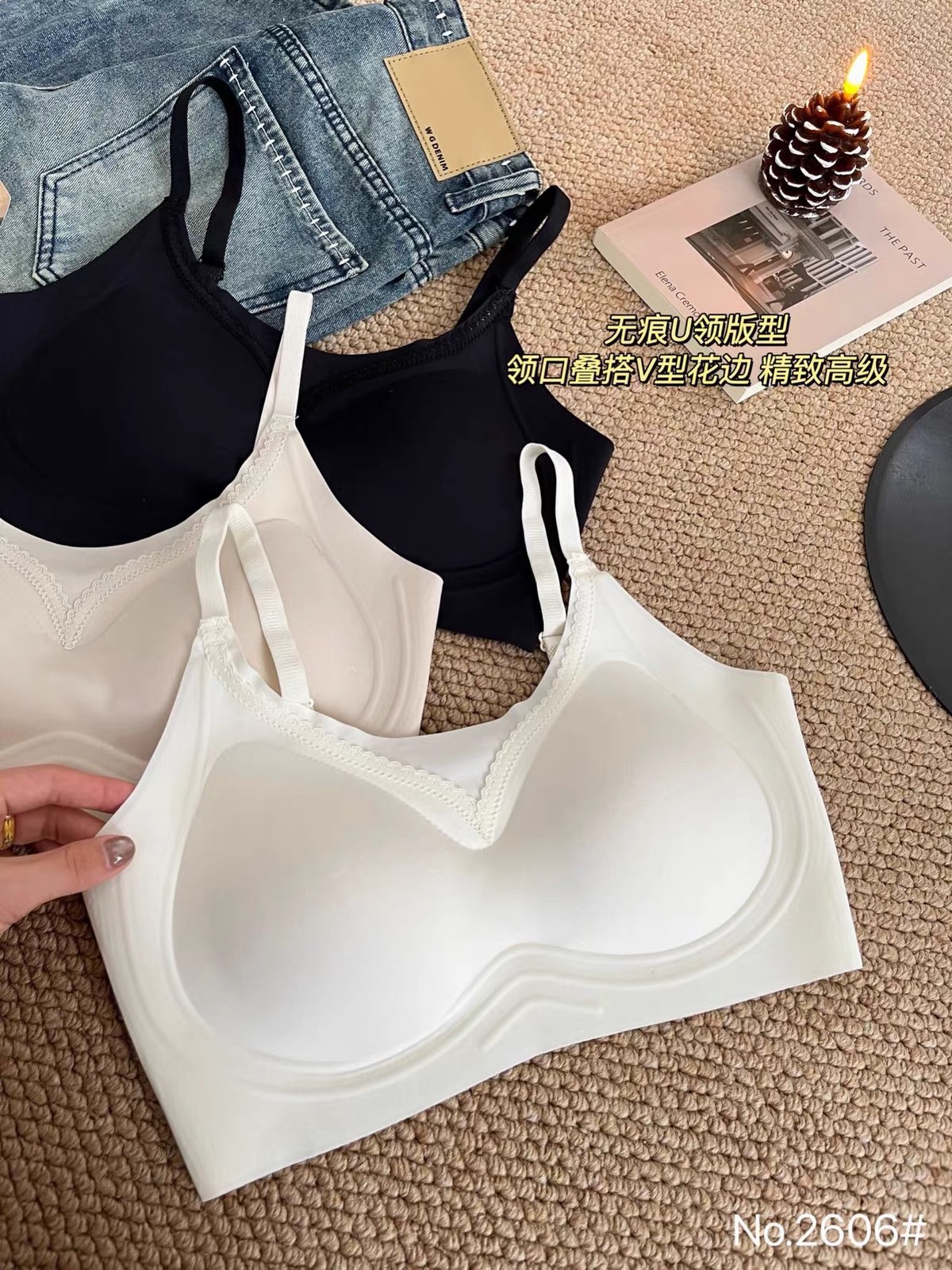 M2606 - ÁO BRA SU K ĐƯỜNG MAY PHỐI REN QC