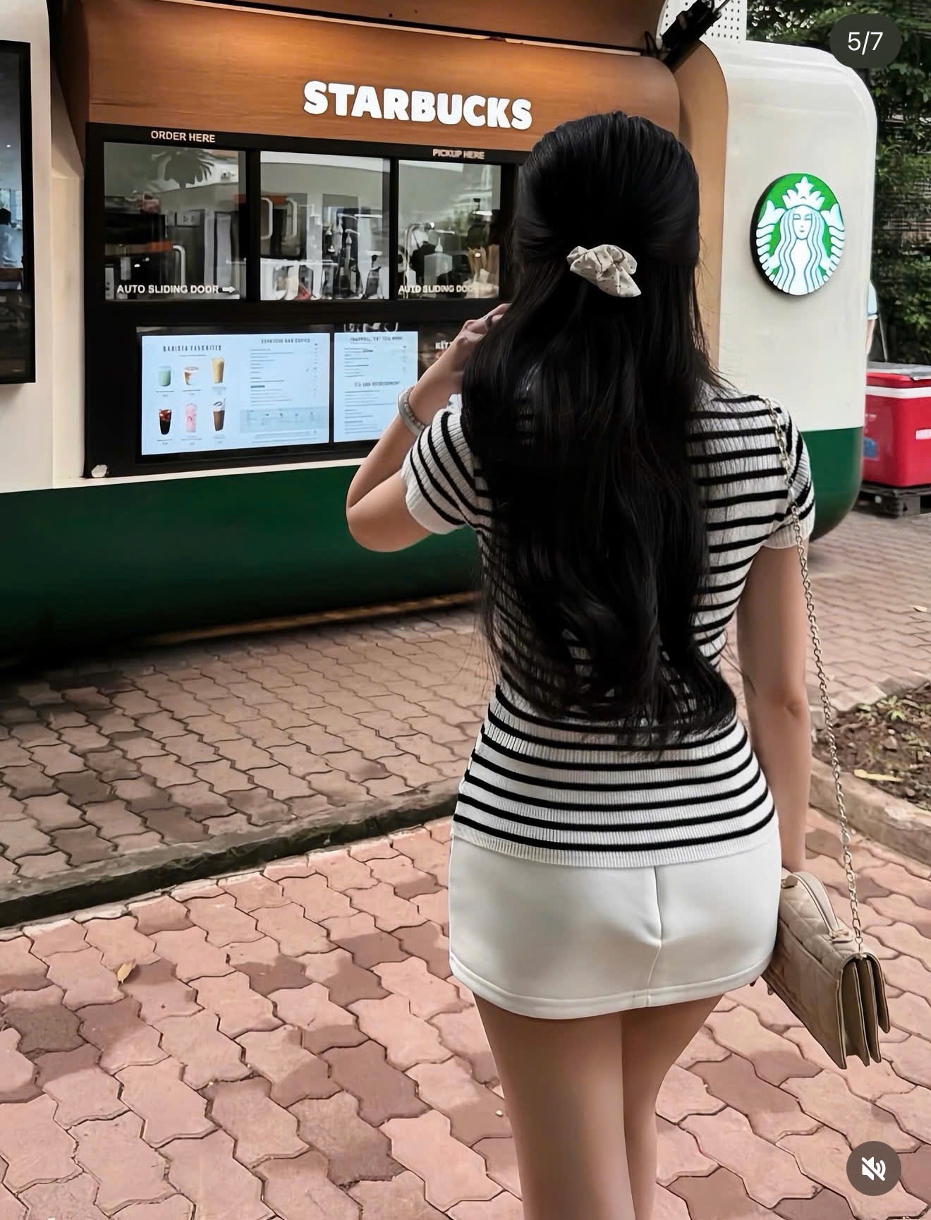 POLO LEN KẺ THÊU NGỰA