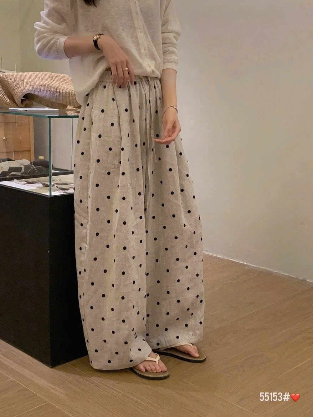 QUẦN ĐŨI SUÔNG LIEN CHẤM BI MÀU BE