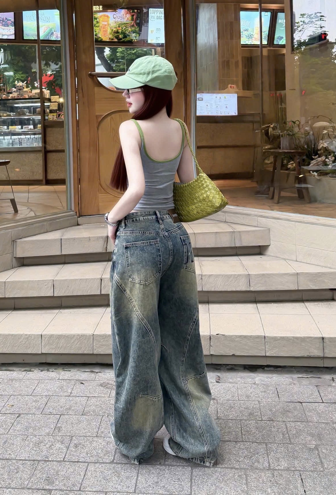 QUẦN JEAN SUÔNG RÁCH CAN VIỀN CONG M3837