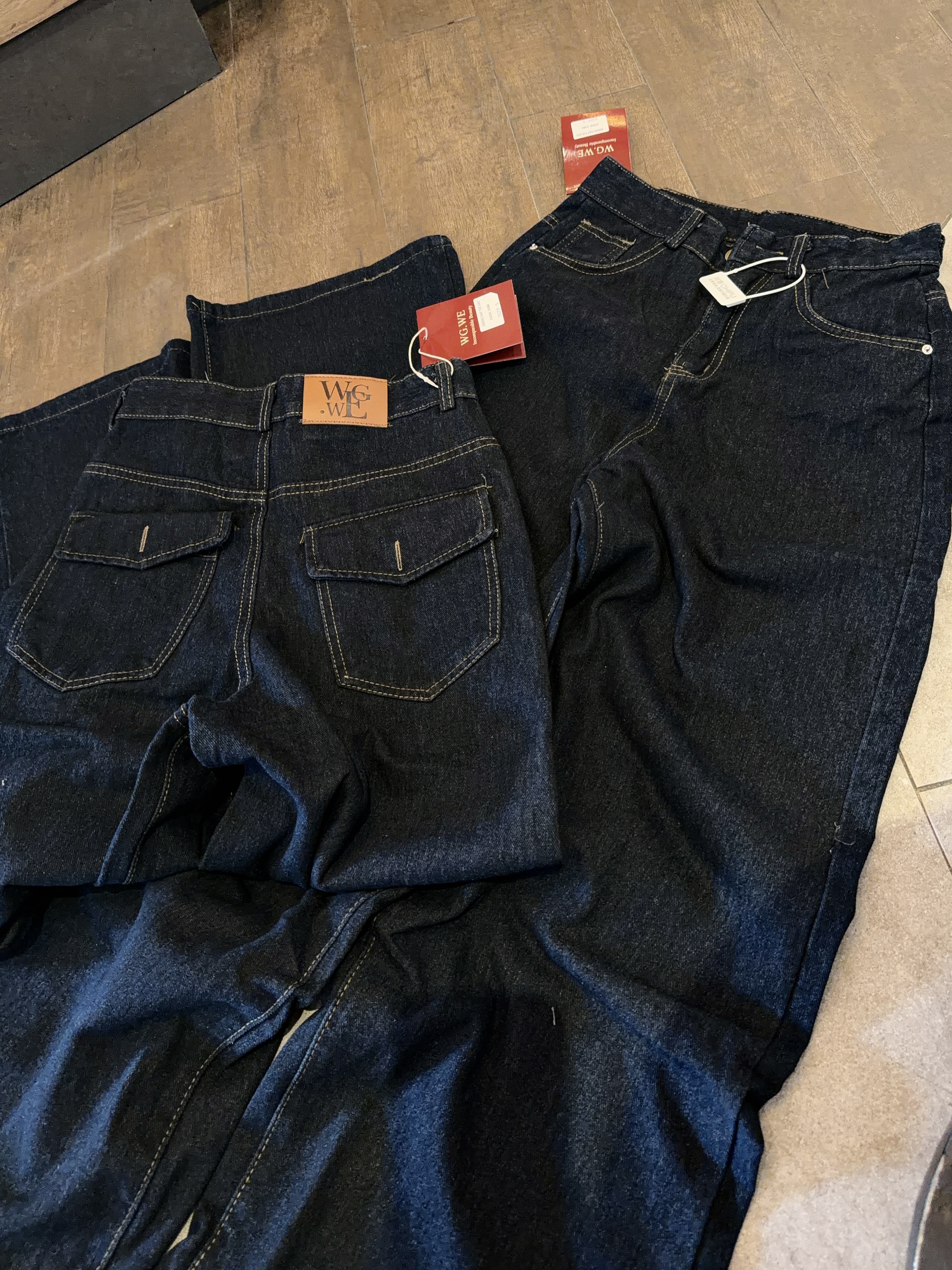 QUẦN JEAN SUÔNG XANH ĐẬM WGWE NẮP TÚI M3380