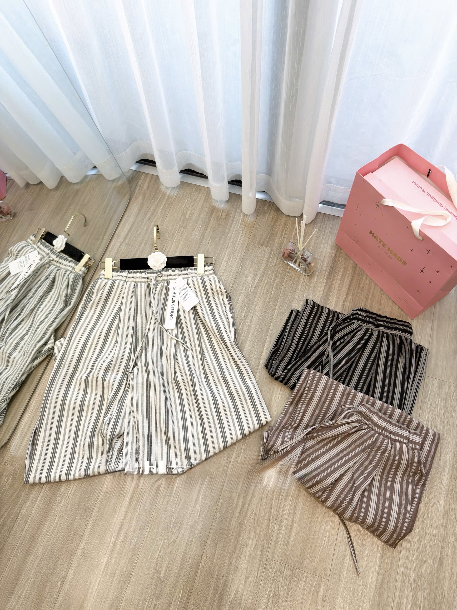 QUẦN KẺ SUÔNG CẠP CHUN 3 MÀU