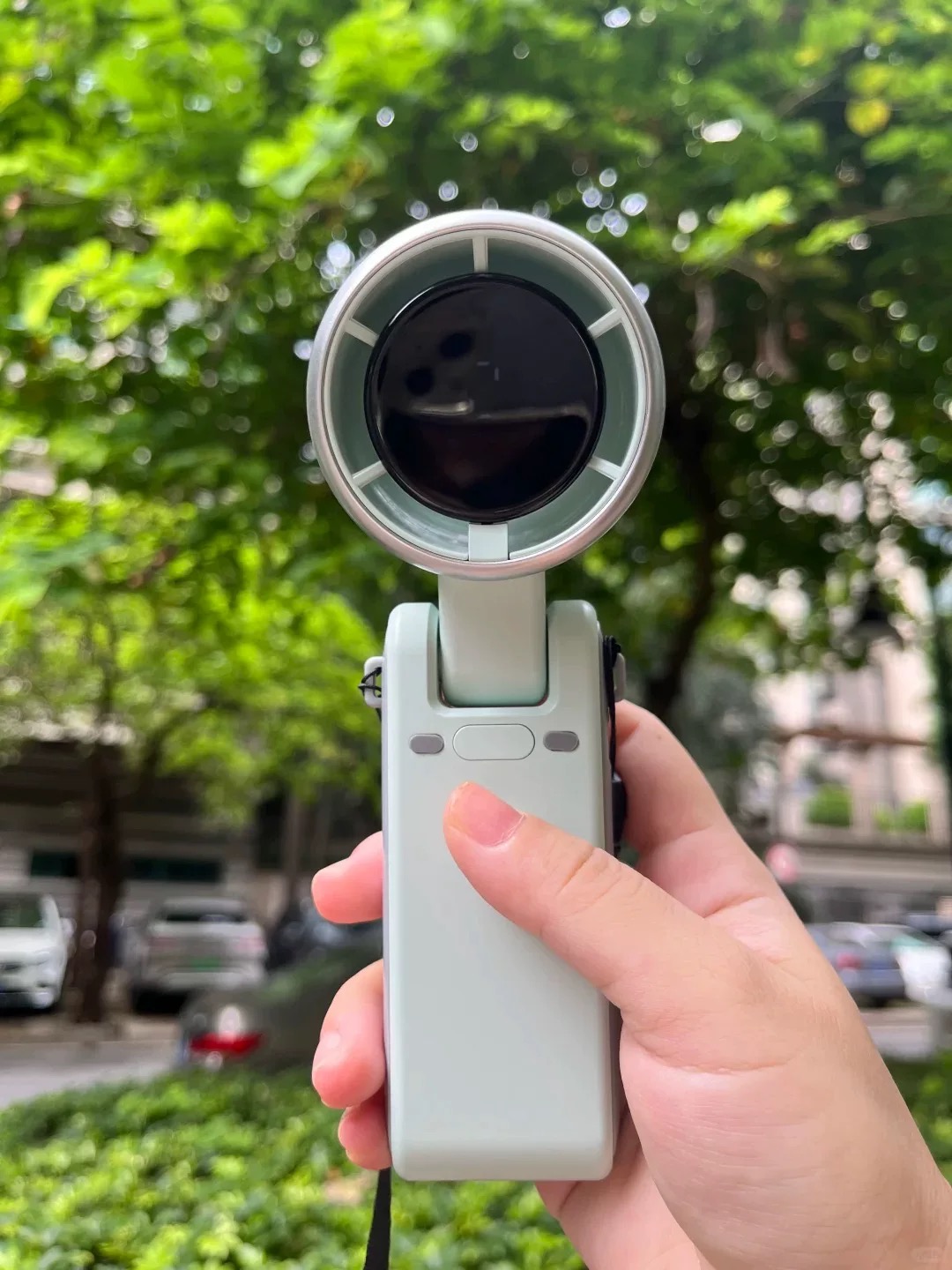 QUẠT CẦM TAY GẤP GỌN MINI - Random màu