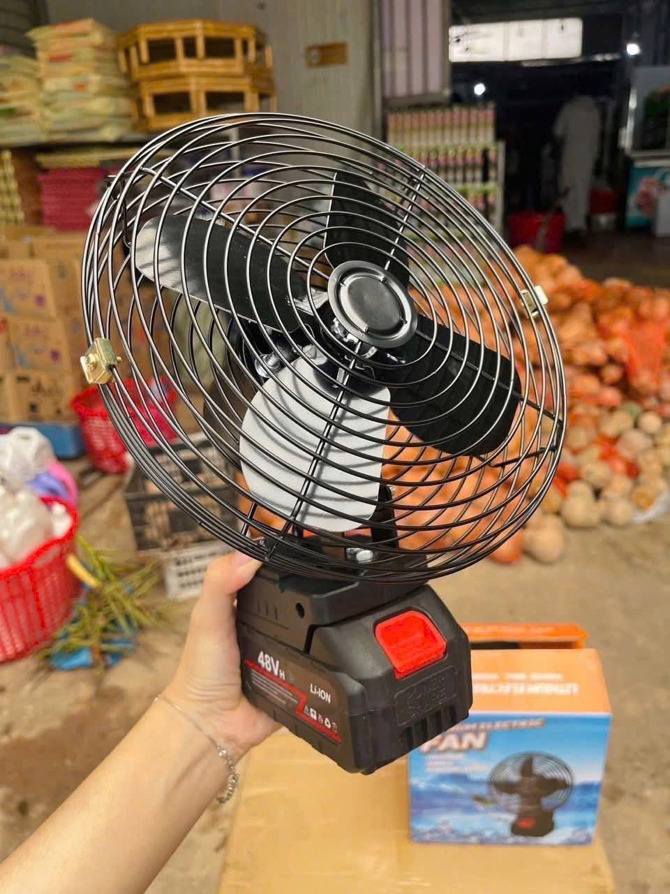QUẠT TÍCH ĐIỆN FAN LỒNG SẮT