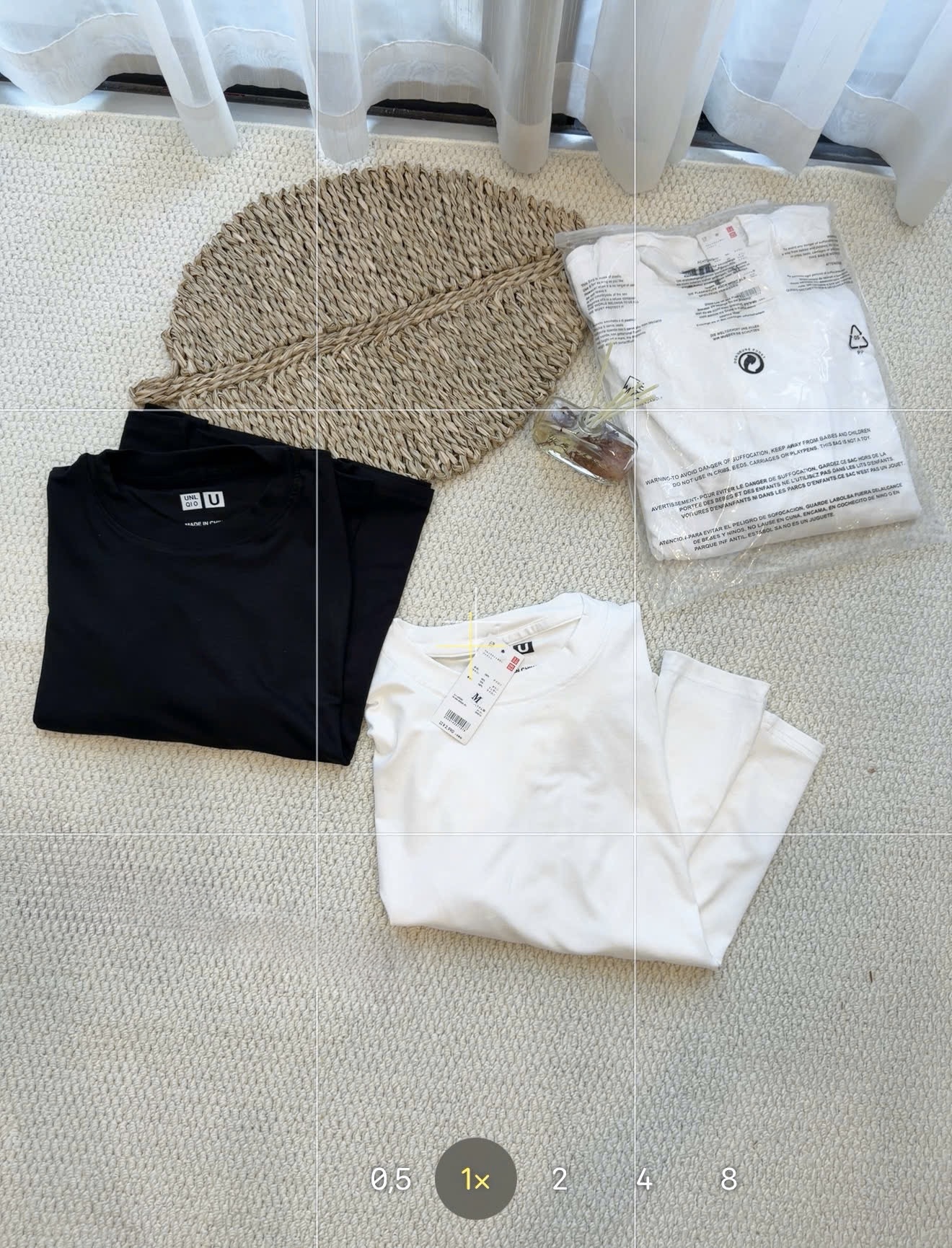 SET 2 ÁO ĐEN TRẮNG DÀI TAY UNI