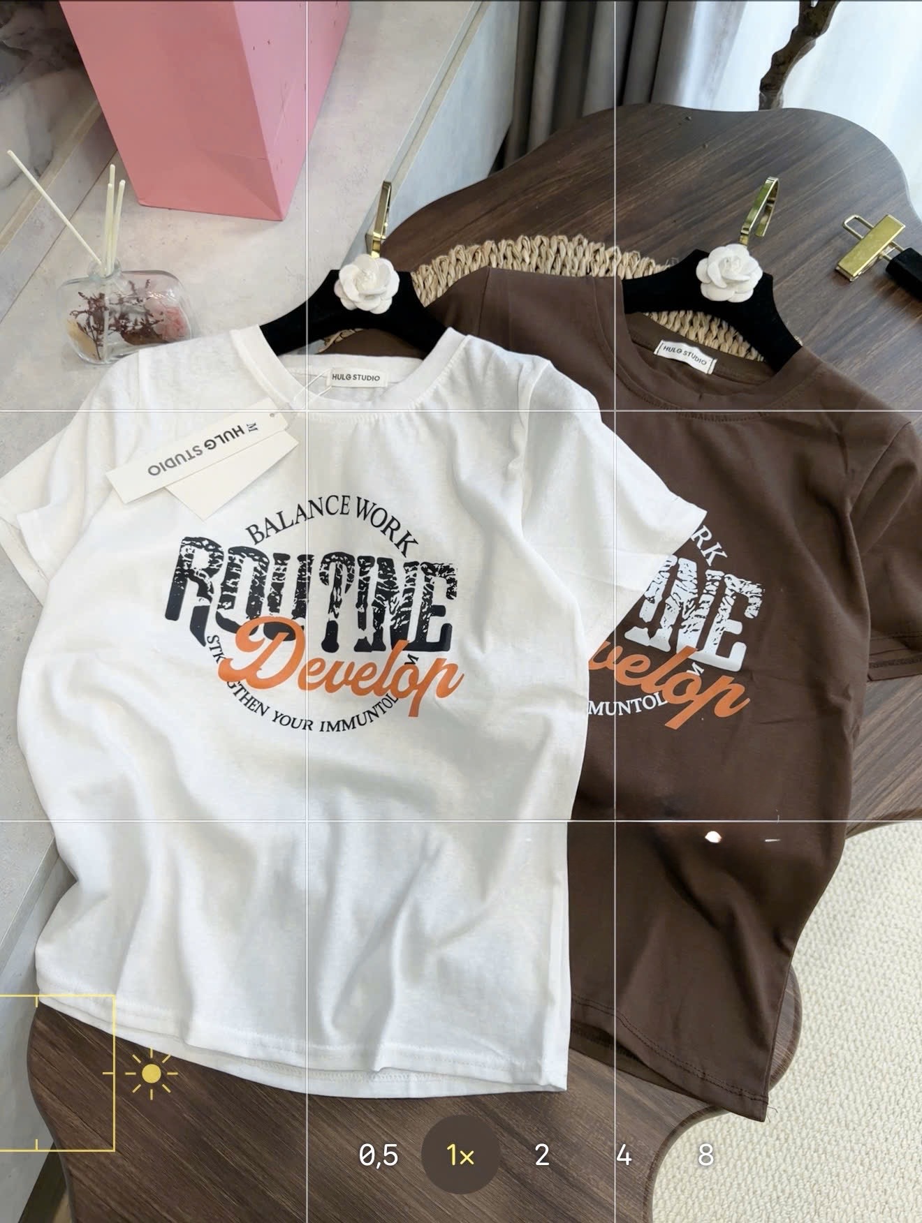 SET 2 ÁO GIẤY CỘC TAY CHỮ ROUTINE