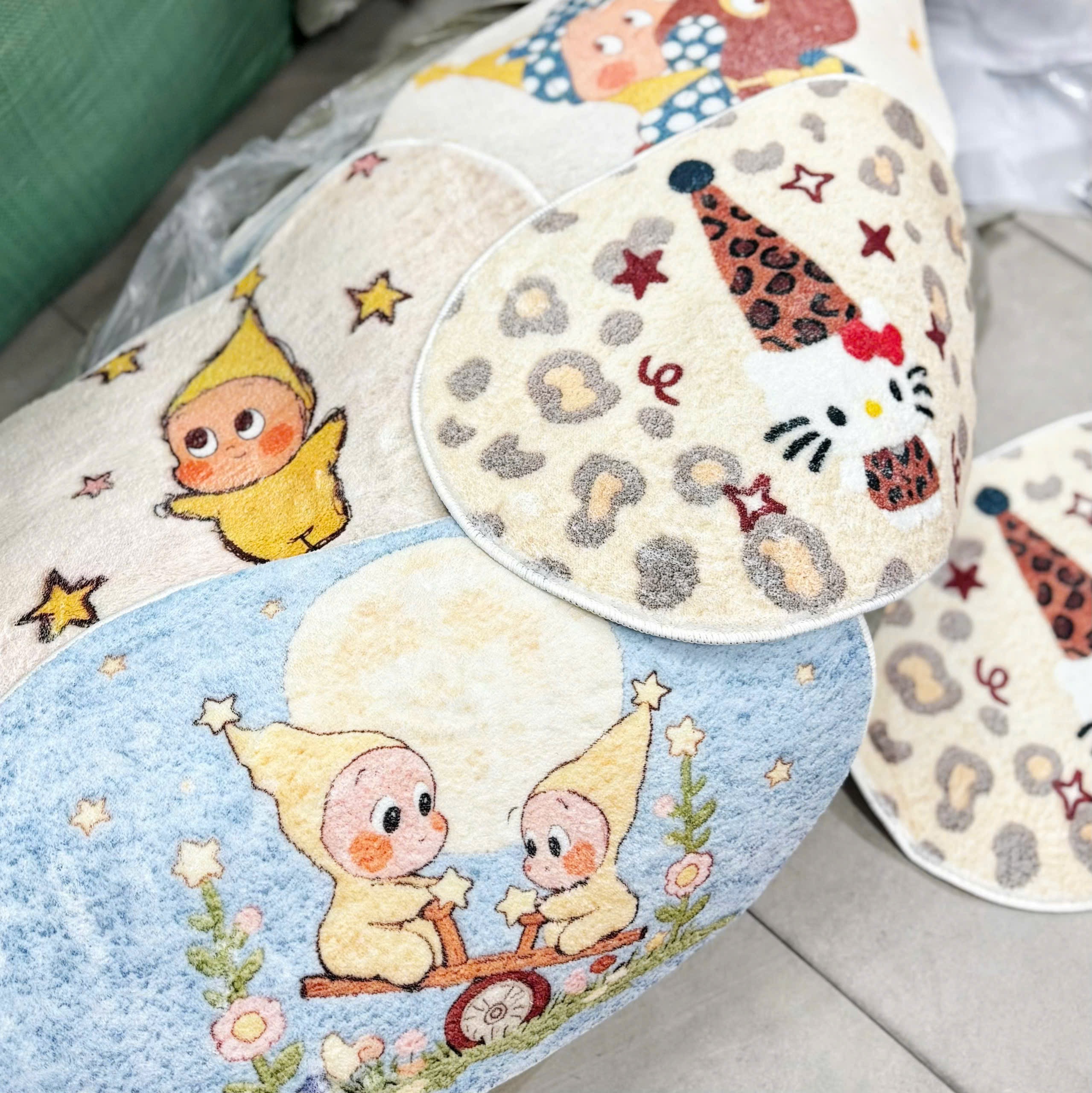 SÉT 2 THẢM LÔNG CỪU HÀNG TQXK - k chọn hình
