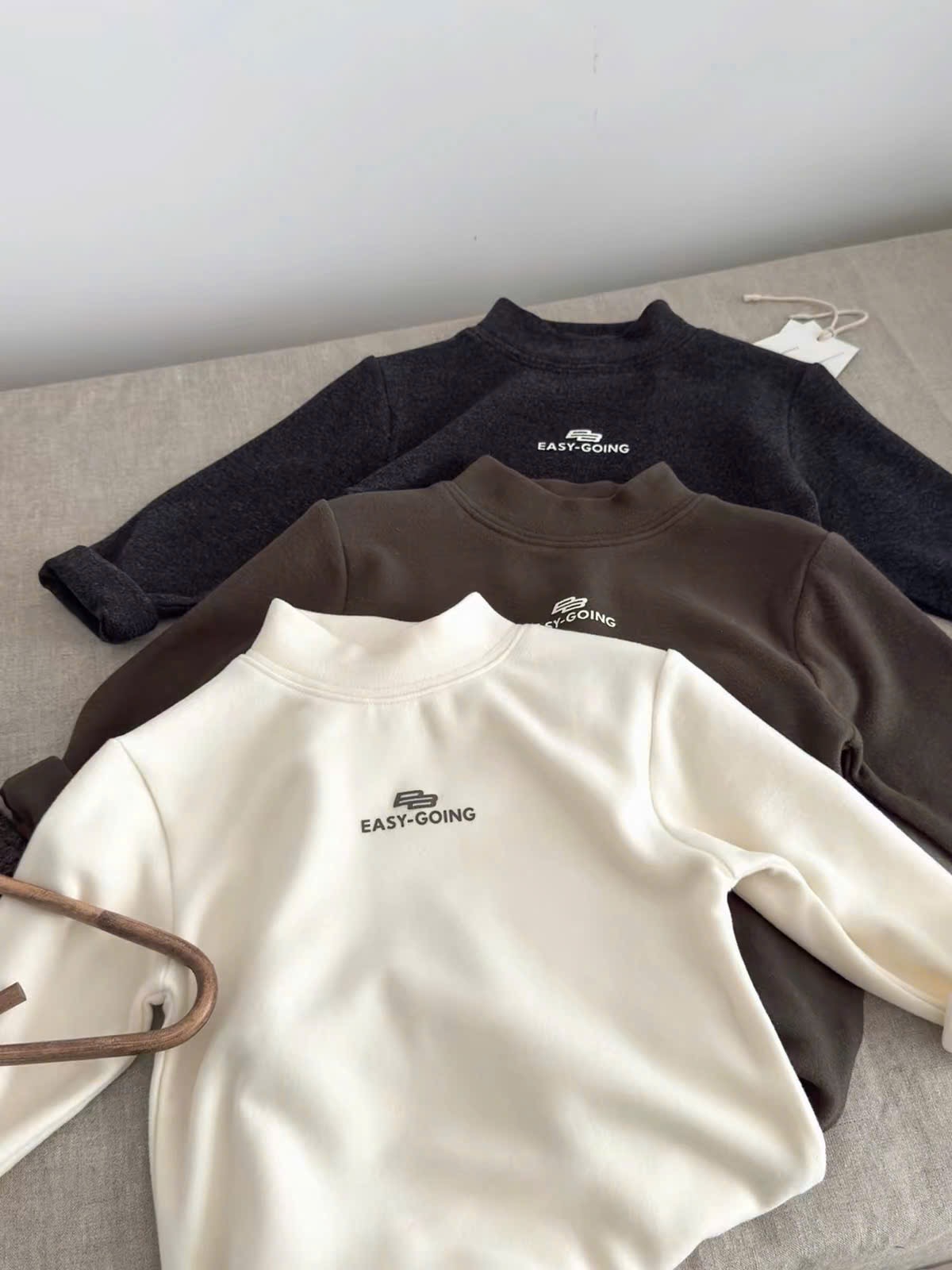 SET 3 ÁO ZIP LÔNG CHỮ EASY BT BG